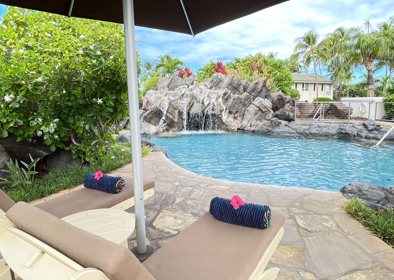 Kamuela Vacation Rentals, The Islands D3 - Imagine Yourself Poolside Sipping Your Favorite Beverage!