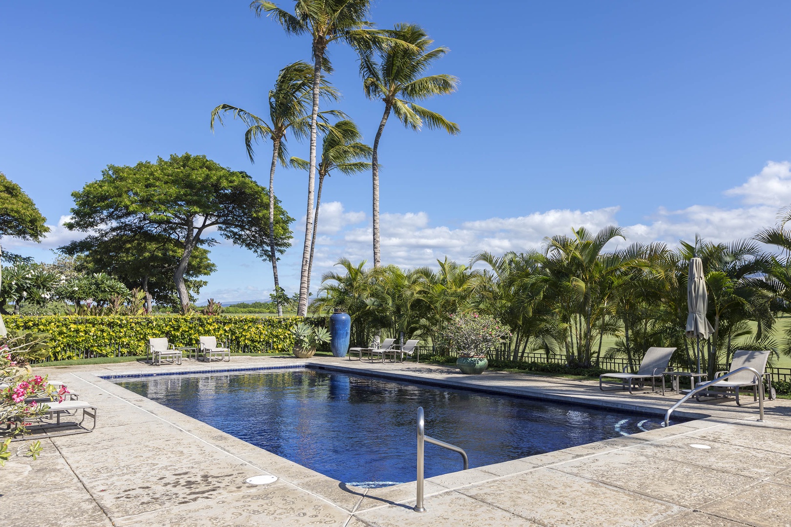 Kailua Kona Vacation Rentals, Hillside Villa 7101 - Community Pool, just use the house key for access