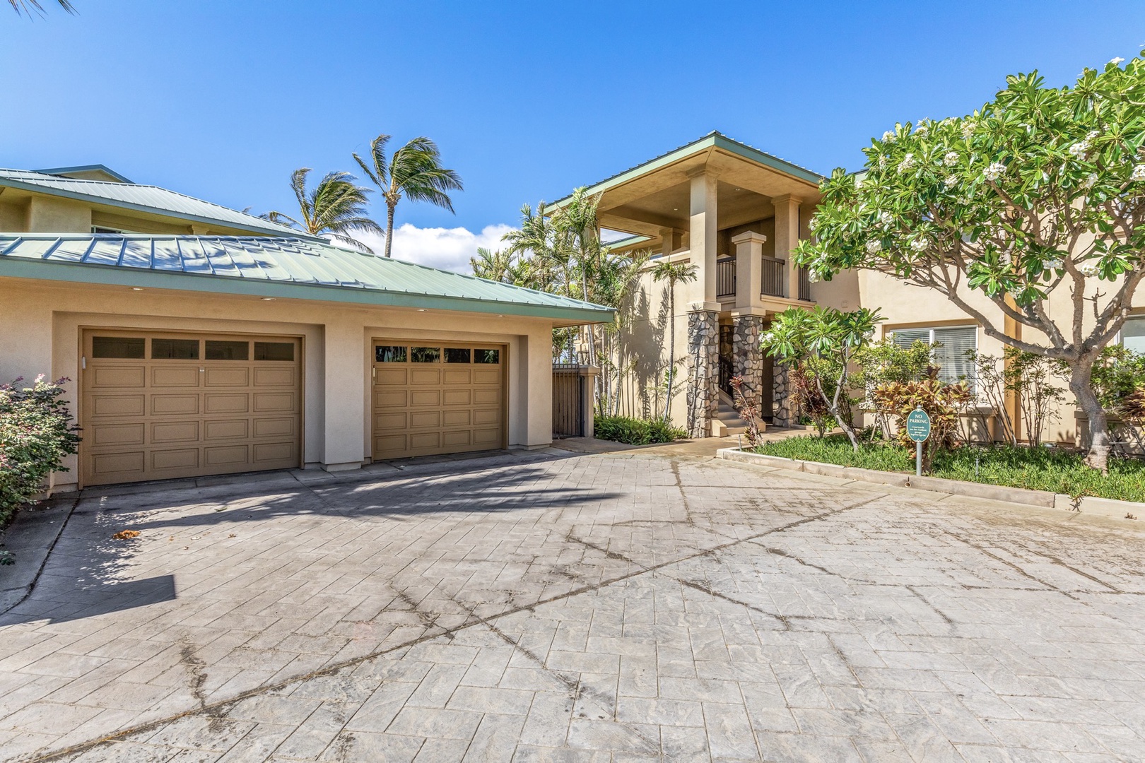 Kamuela Vacation Rentals, 2BD Kumulani (I-4) at Mauna Kea Resort - Parking area for the unit.