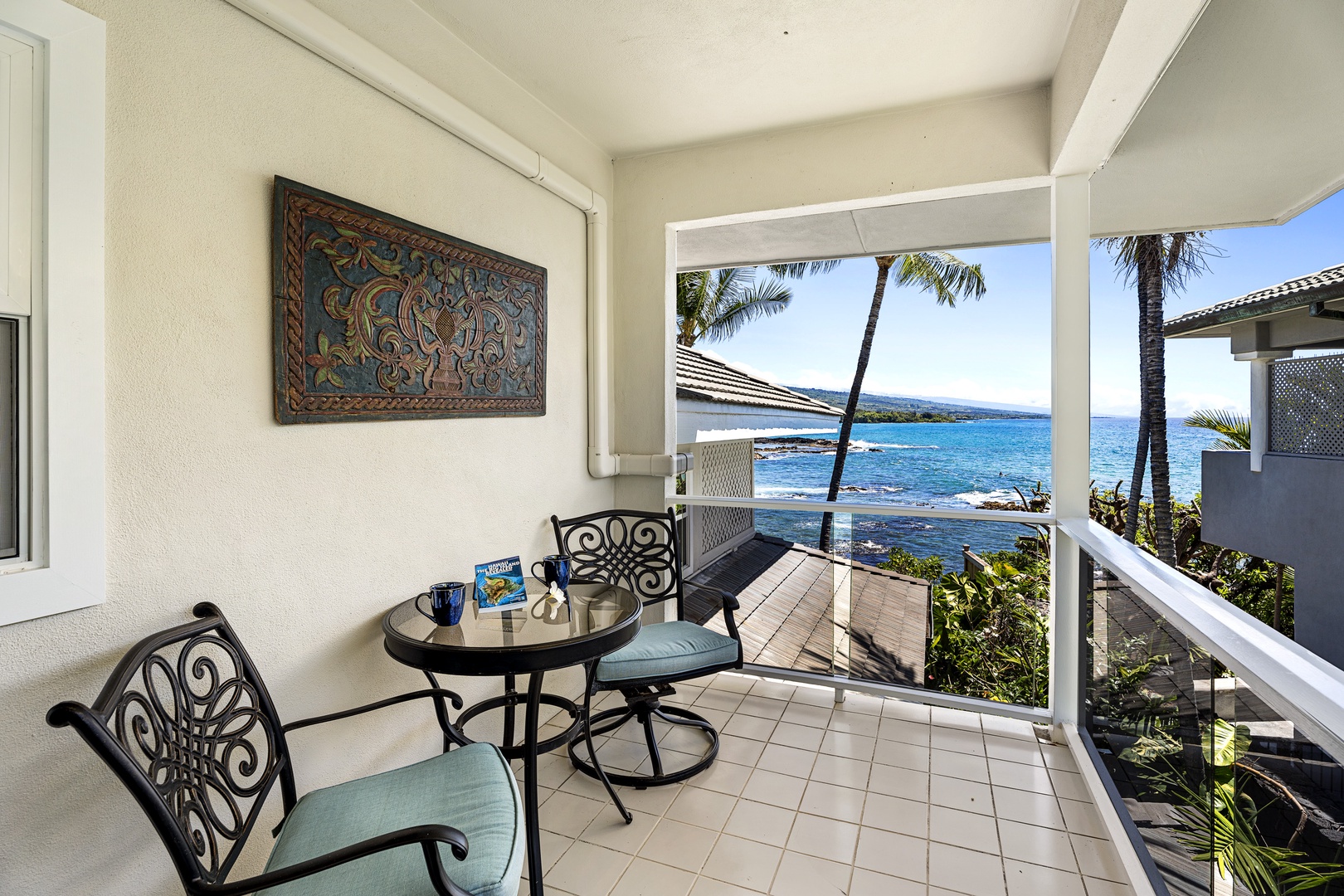 Kailua Kona Vacation Rentals, Ali'i Point #7 - Guest Bedroom also has a spectacular lanai