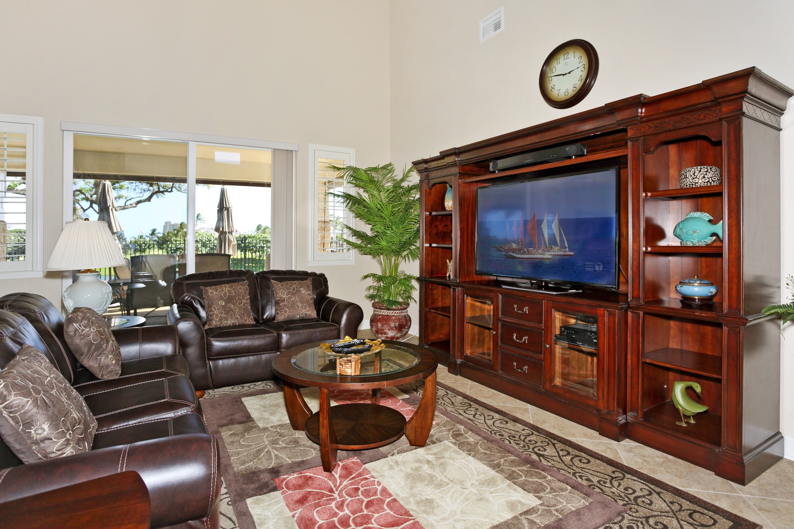 Kapolei Vacation Rentals, Ko Olina Kai Estate #20 - Enjoy movie night in the living area.