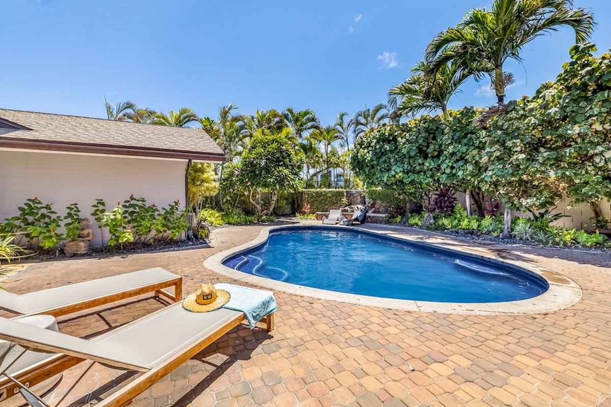 Kailua Vacation Rentals, Hale Ohana - Take a refreshing dip in your private pool or soak up the sun poolside.