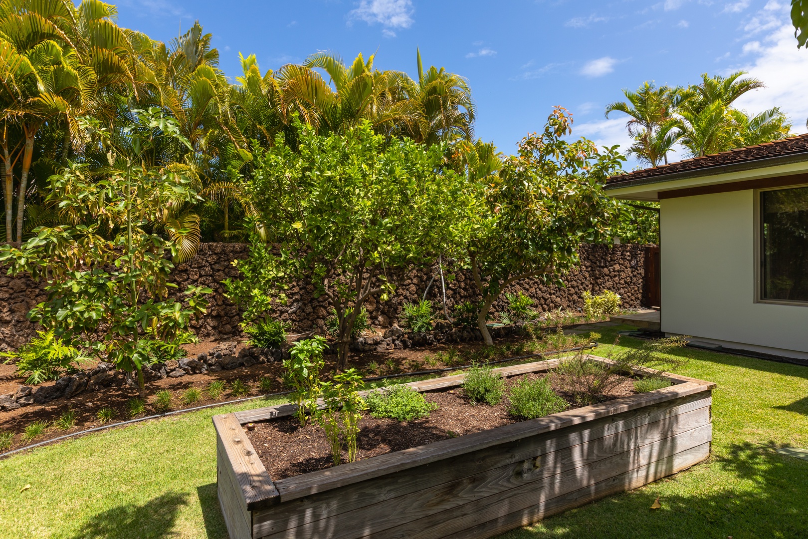 Kailua Kona Vacation Rentals, 4BD Ke Alaula Estate (124) at Hualalai Resort - 