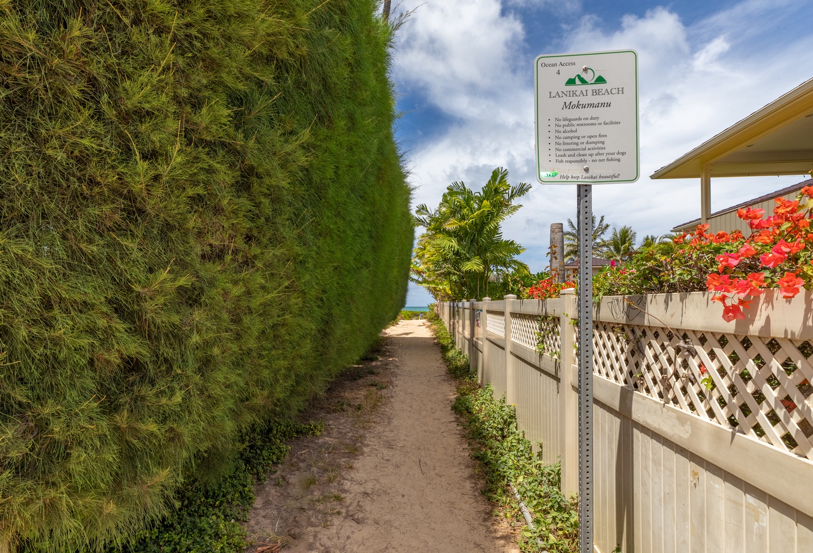 Kailua Vacation Rentals, Lanikai Breeze - Public Beach Access a few steps away from the home
