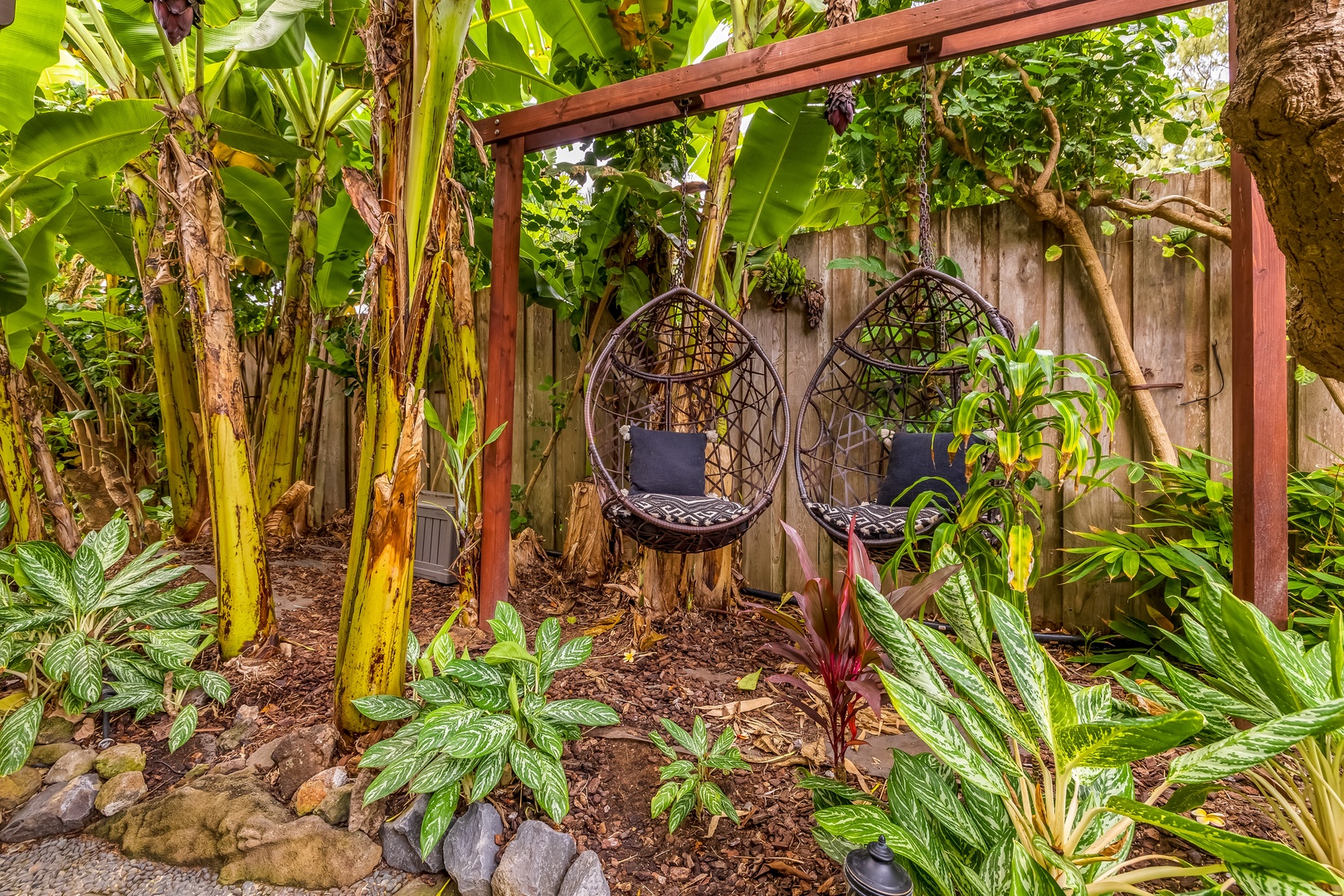Waimanalo Vacation Rentals, Hawaii Hobbit House - There is a spot to relax for everyone!