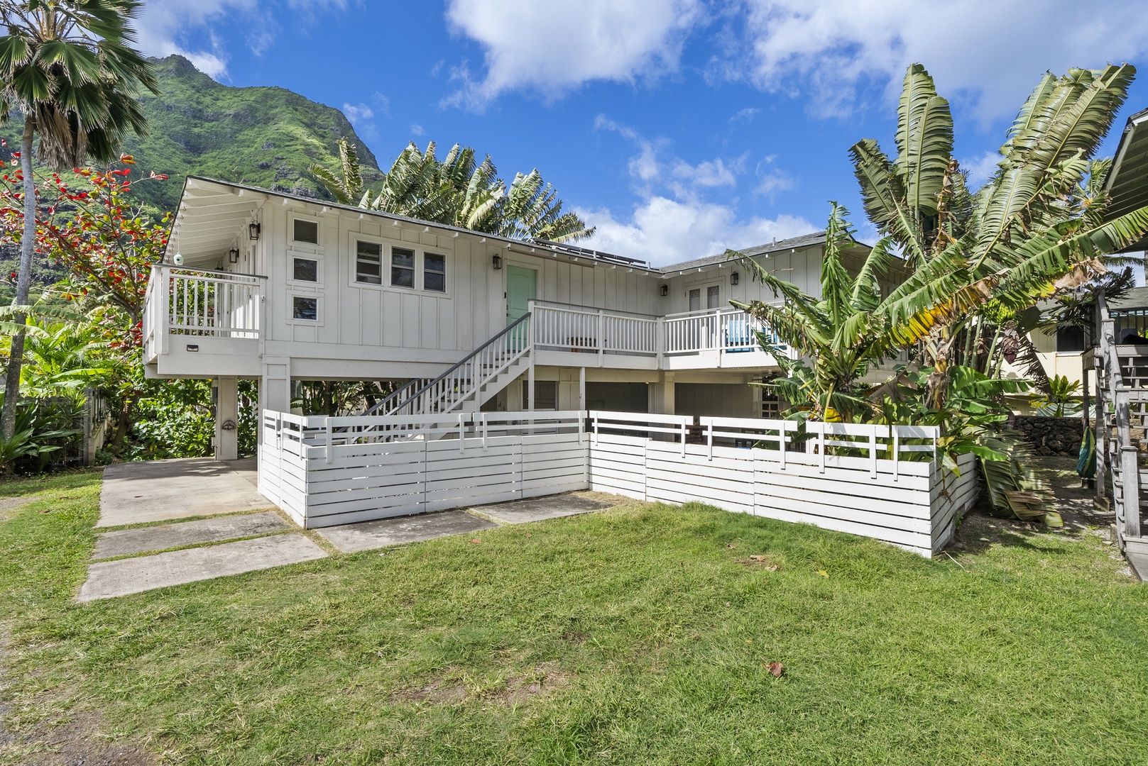 Kaaawa Vacation Rentals, Ka'a'awa Hale - Welcome to Ka'a'awa Hale, your tropical home away from home.