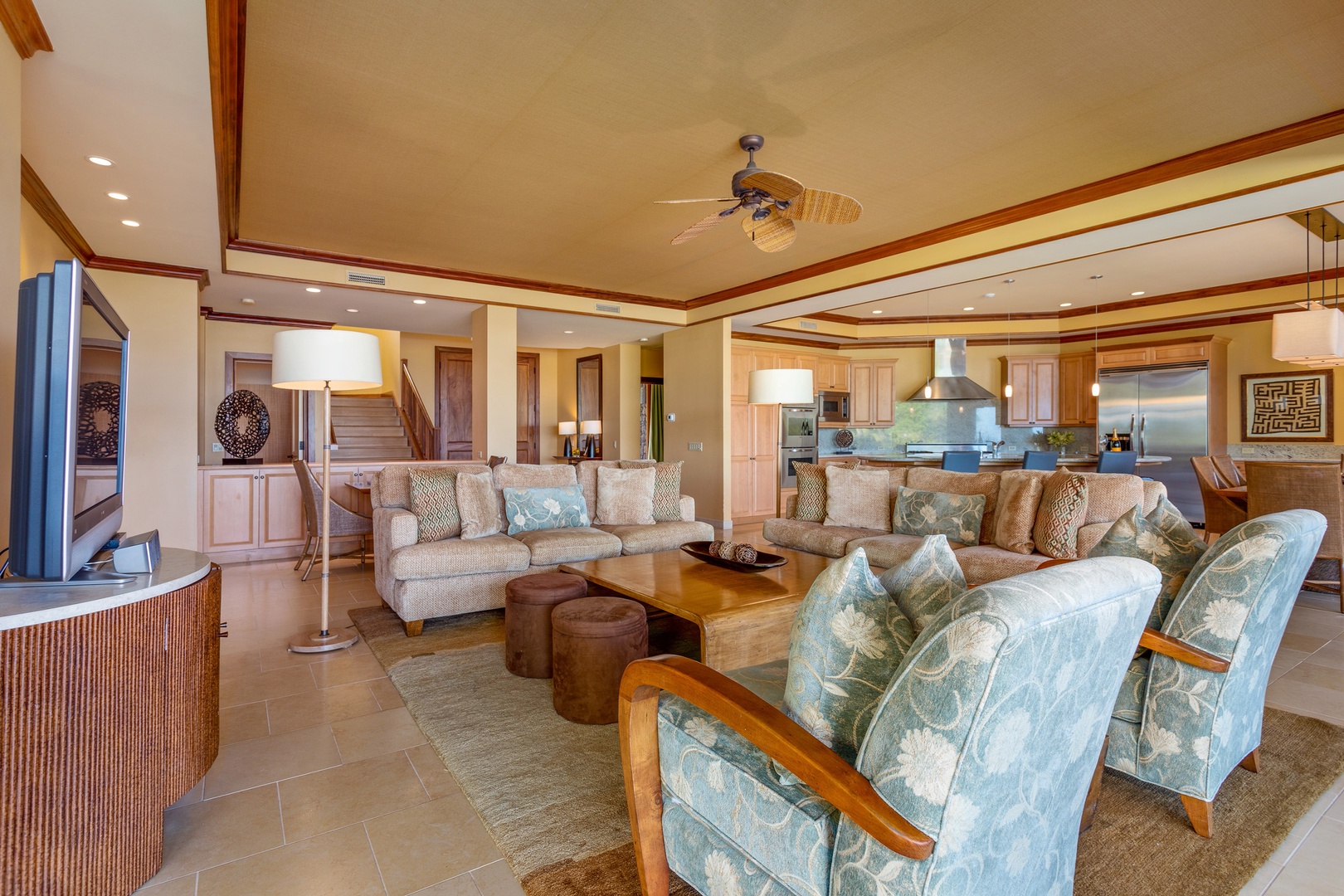 Kamuela Vacation Rentals, Kaunaoa 7B at Mauna Kea Resort - Spacious Living Room