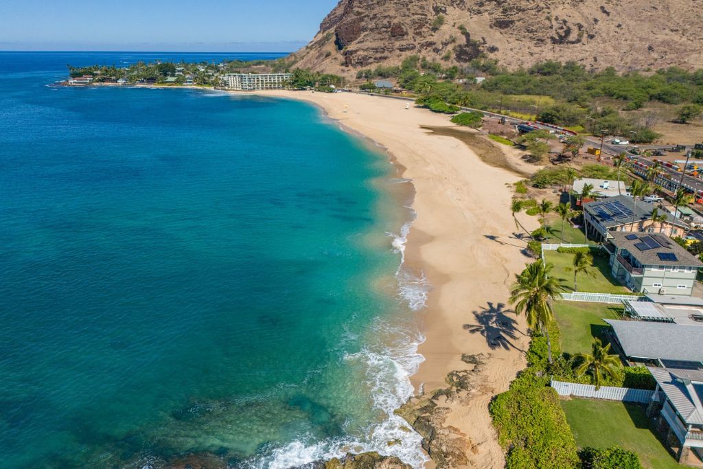 Waianae Vacation Rentals, Makaha-465 Farrington Hwy - Surfing, snorkeling, kayaking, biking and sailing are some of the activities to enjoy.