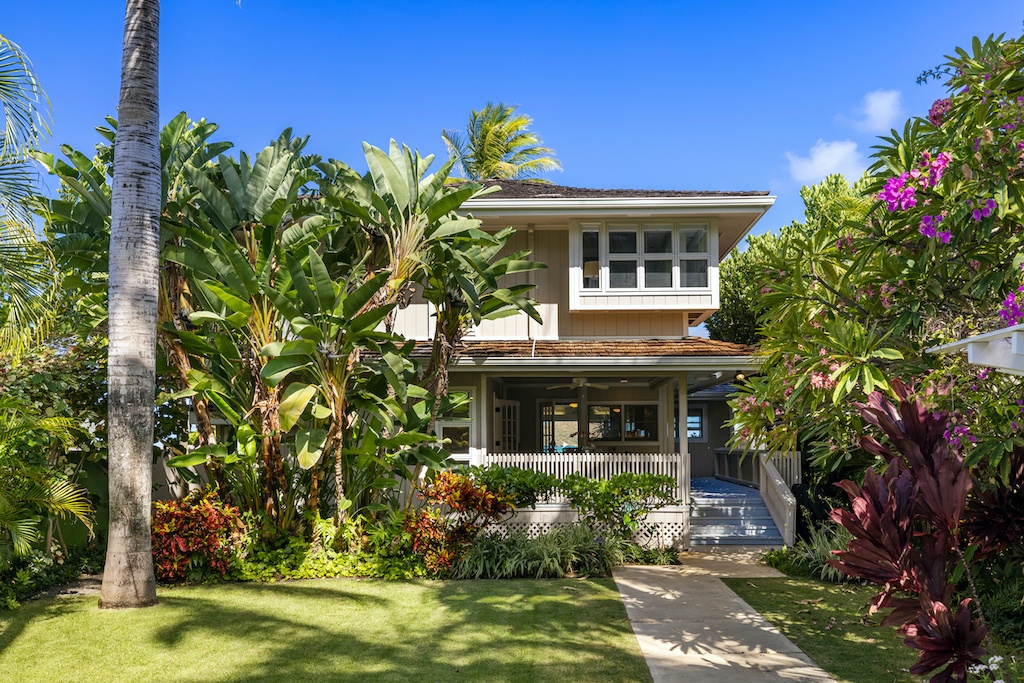 Kailua Vacation Rentals, Lanikai Seashore - Daytime exterior of Lanikai Seashore