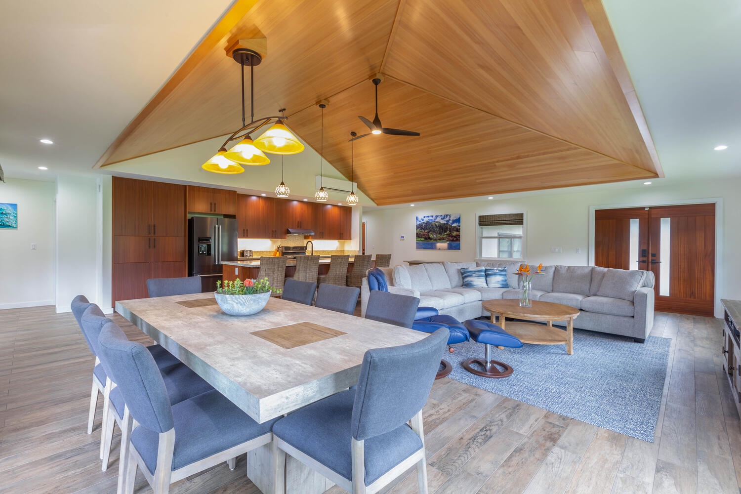 Princeville Vacation Rentals, Aloha Villa - Large dining area for the whole group