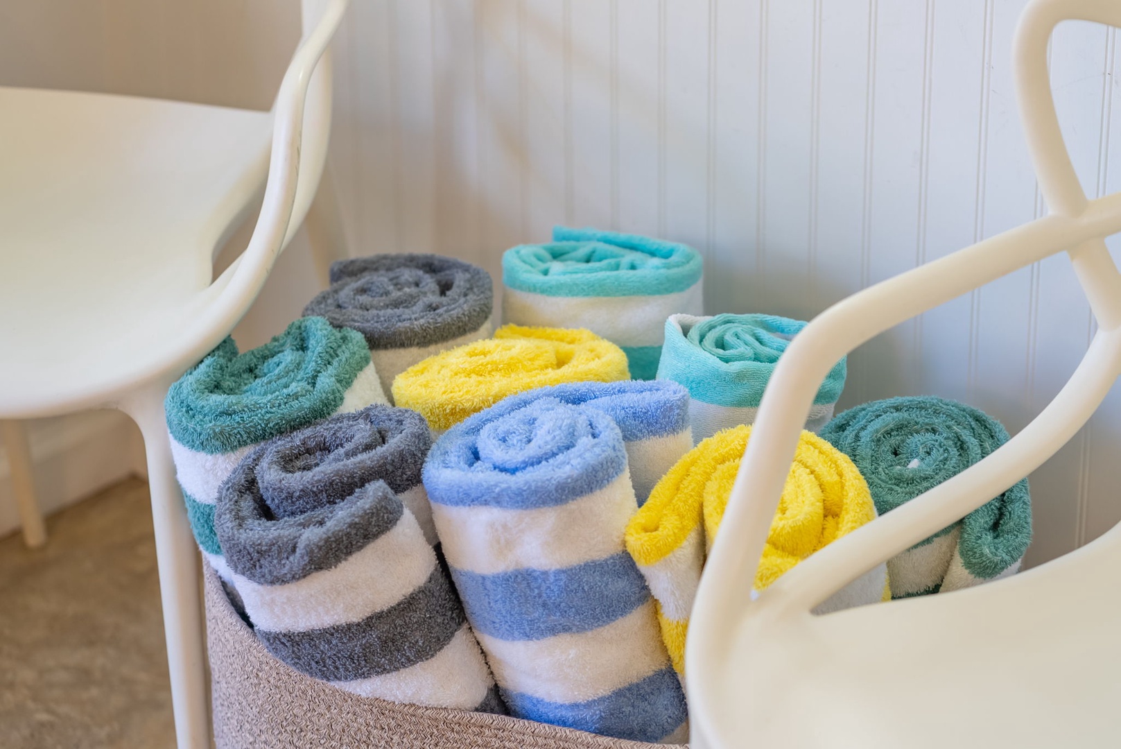 Honolulu Vacation Rentals, Ho'okipa Villa - Fresh, plush towels await your arrival, neatly rolled and ready to wrap you in comfort after every shower or beach day.