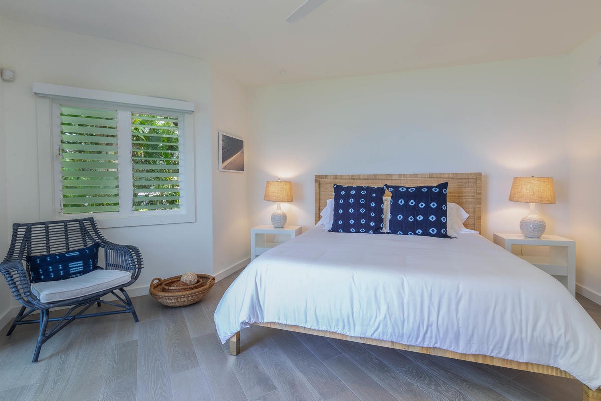 Princeville Vacation Rentals, Honu Awa - Guest bedroom with queen bed