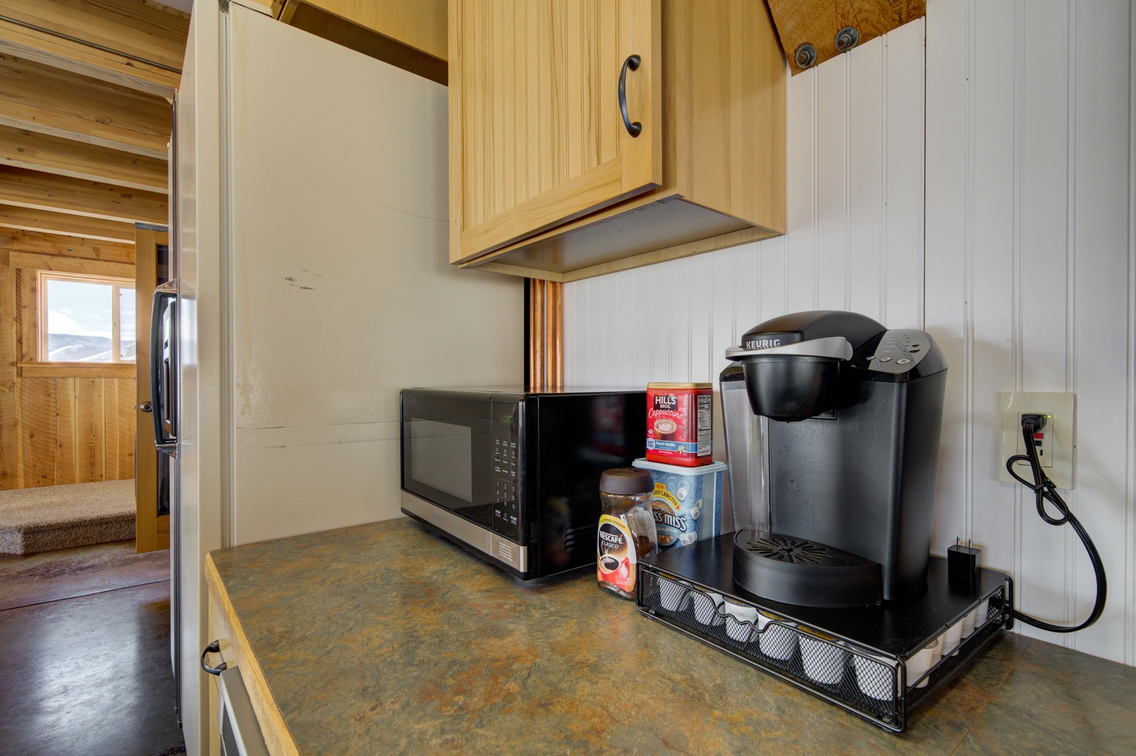 Livingston Vacation Rentals, OFB Sunset Grove - Coffee machine and microwave available
