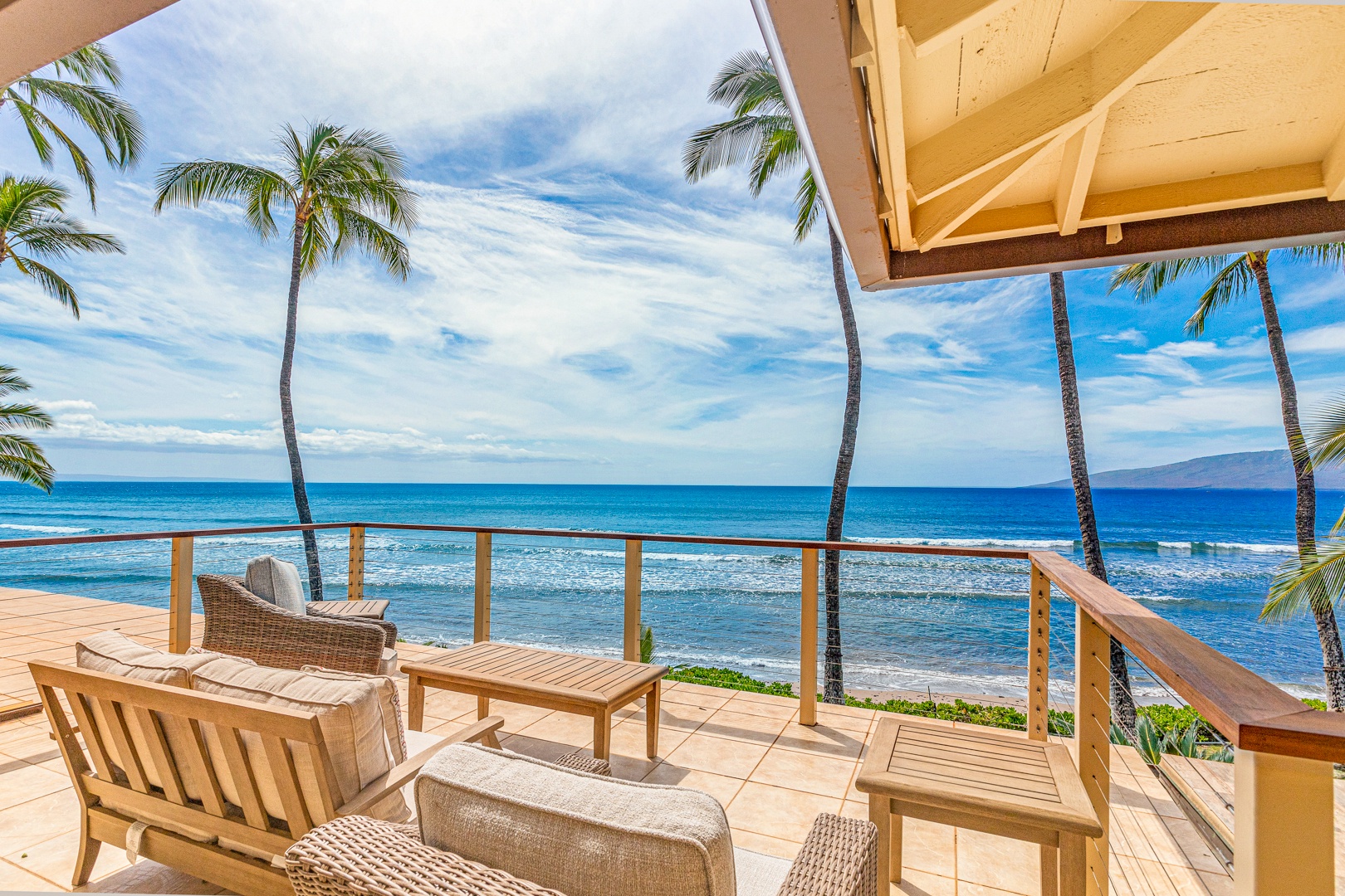 Lahaina Vacation Rentals, Puamana 254-2 - The private lanai at Puamana 254-2 is ideal for morning coffee, sunbathing, or simply relaxing.