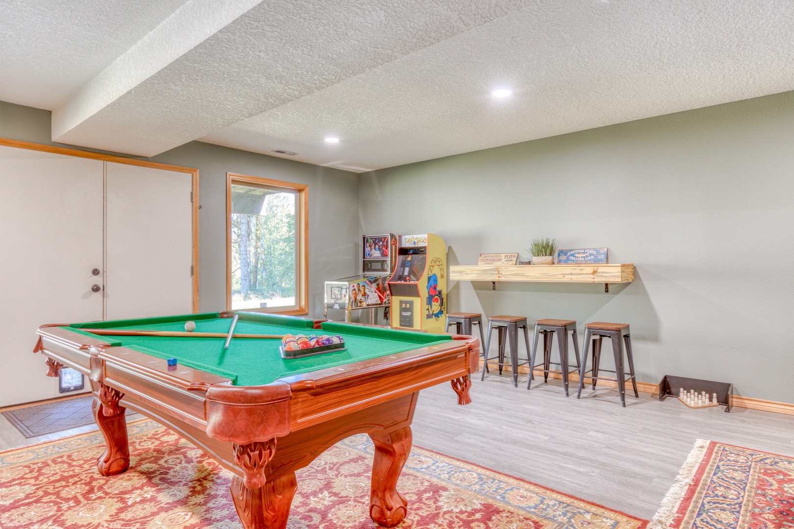 Sandy Vacation Rentals, Iron Mountain - A room dedicated just to play time