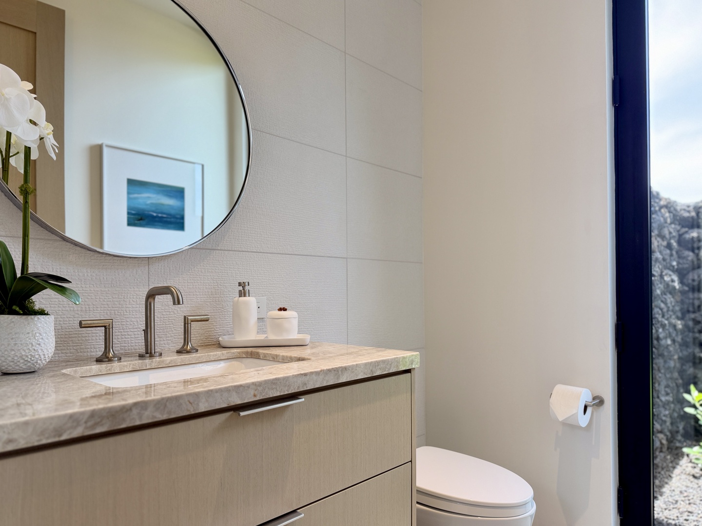 Kamuela Vacation Rentals, 6BD Mauna Lani Lux Golf Estate (6) at One Ocean - The bright Powder Room (Bath #7) provides added convenience for guests.