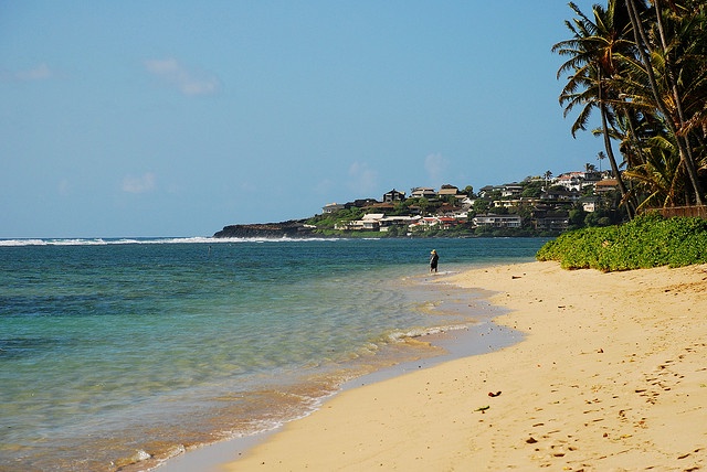 Honolulu Vacation Rentals, Ho'okipa Villa - Relax on the shores of Kahala Beach, just minutes from your stay.