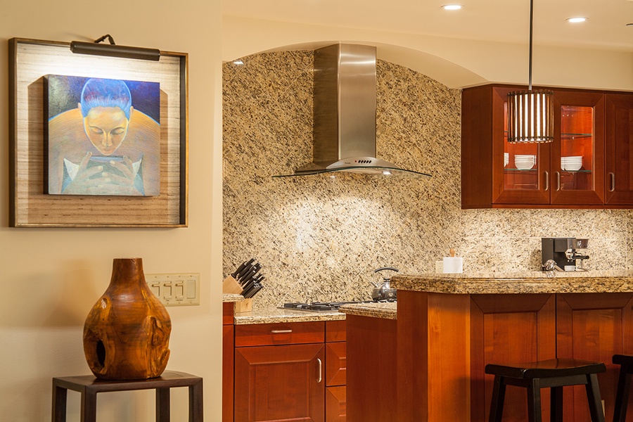 Wailea Vacation Rentals, Sun Splash C301 at Wailea Beach Villas* - 2nd Primary Bath Deep Soaking Tub & Separate Shower