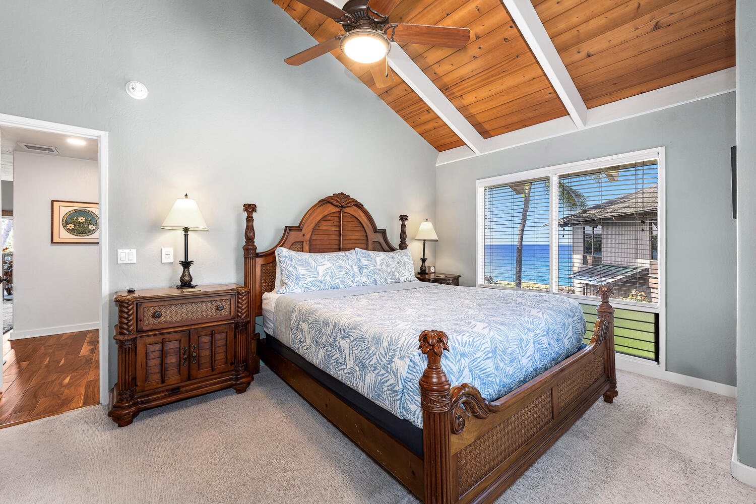 Kailua Kona Vacation Rentals, Kanaloa at Kona 3304 - Wake up to ocean views from this bright and inviting primary suite.