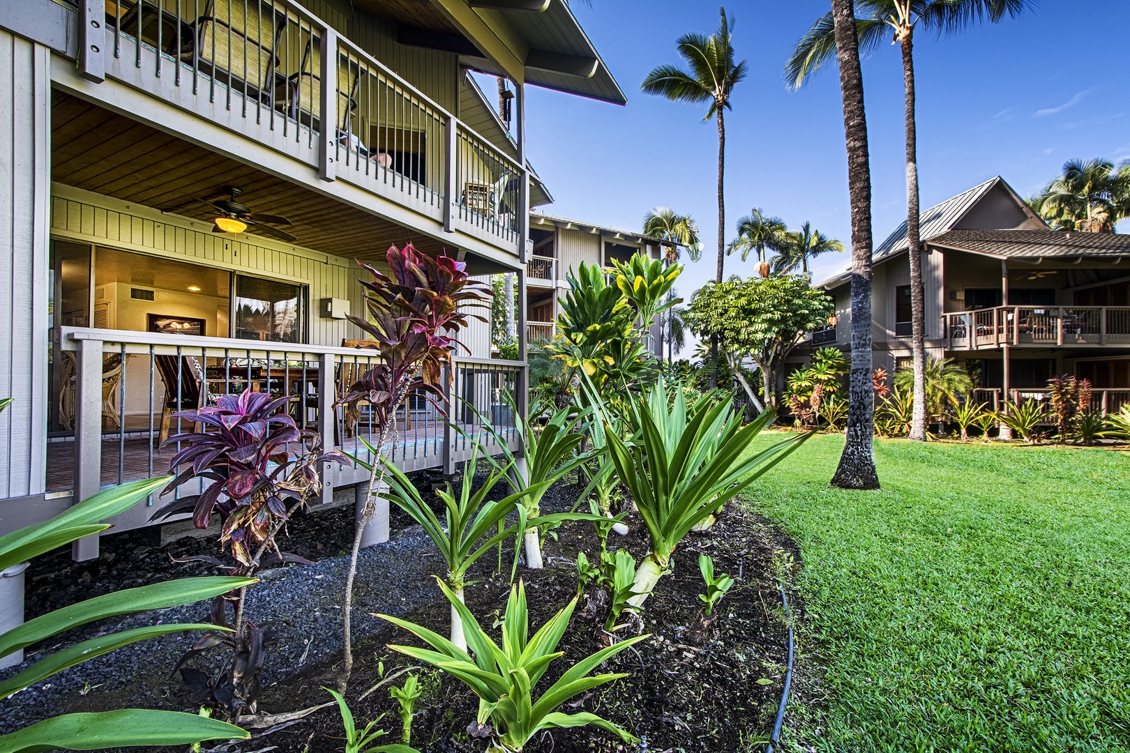 Kailua Kona Vacation Rentals, Kanaloa 701 - You'll love the extensive list of outdoor amenities at Kanaloa