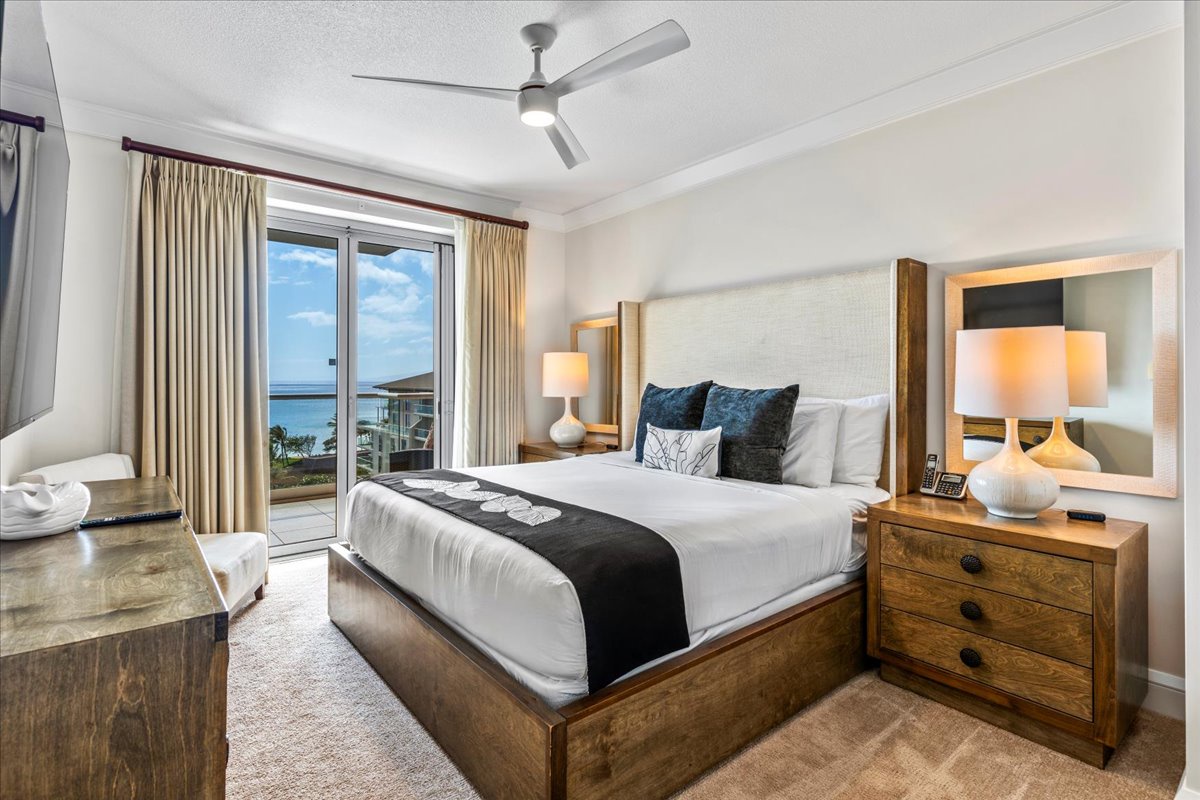 HI Vacation Rentals, Honua Kai Hokulani 825 - Wake up to serene ocean views from the comfort of the primary suite.