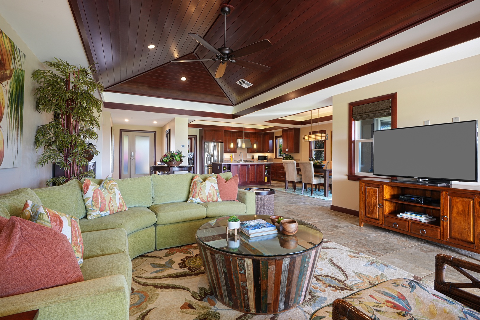 Koloa Vacation Rentals, Kiahuna Lani at Poipu - Open living room and dining area