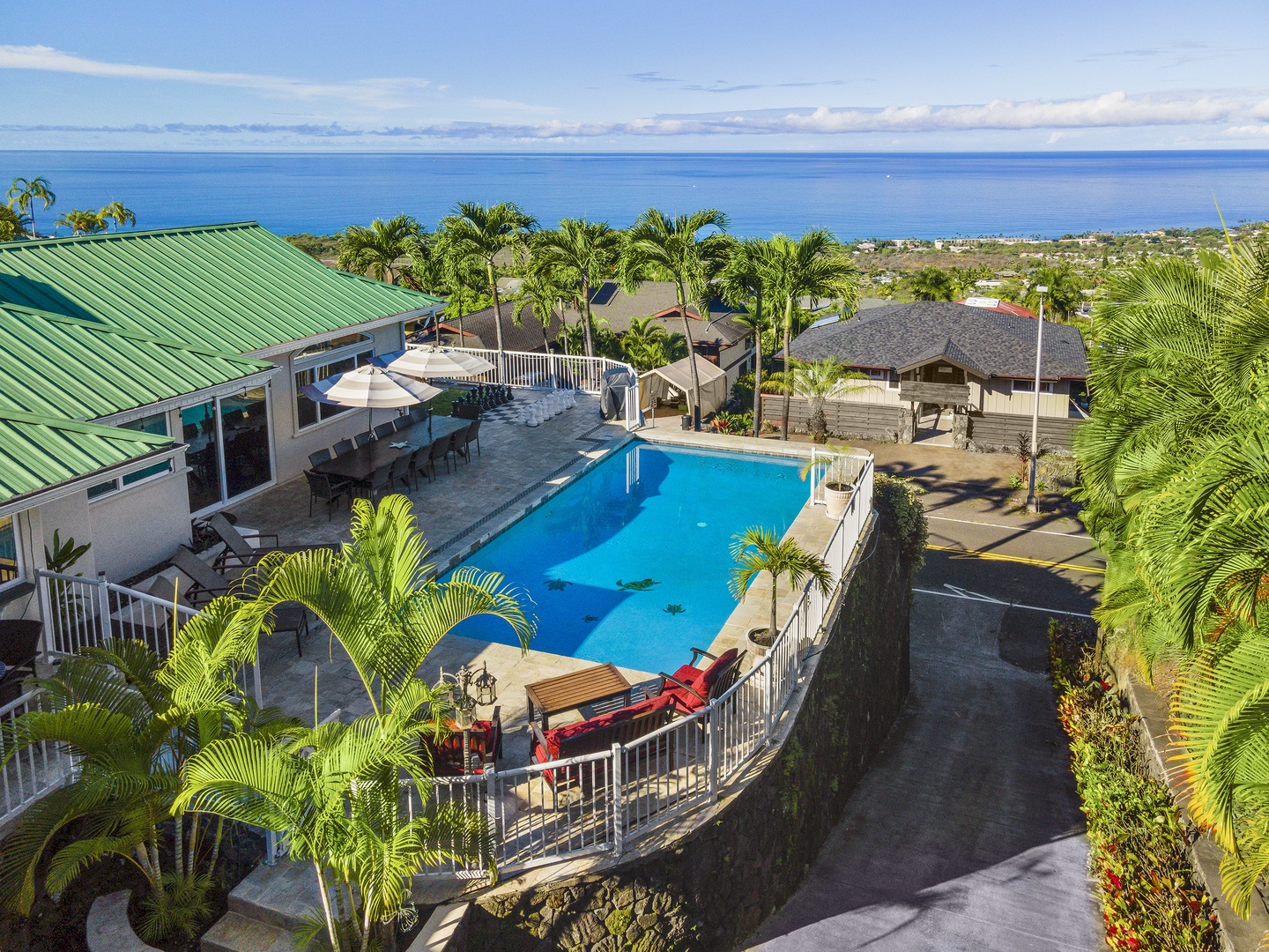 Kailua-Kona Vacation Rentals, Honu Hale - Views from Honu Hale are nearly 180%