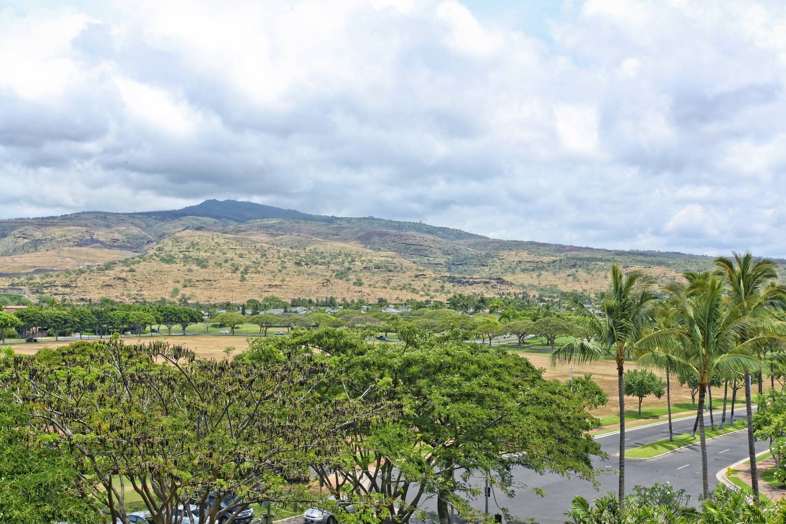 Kapolei Vacation Rentals, Ko Olina Beach Villas B506 - The Waianae Mountain Range.