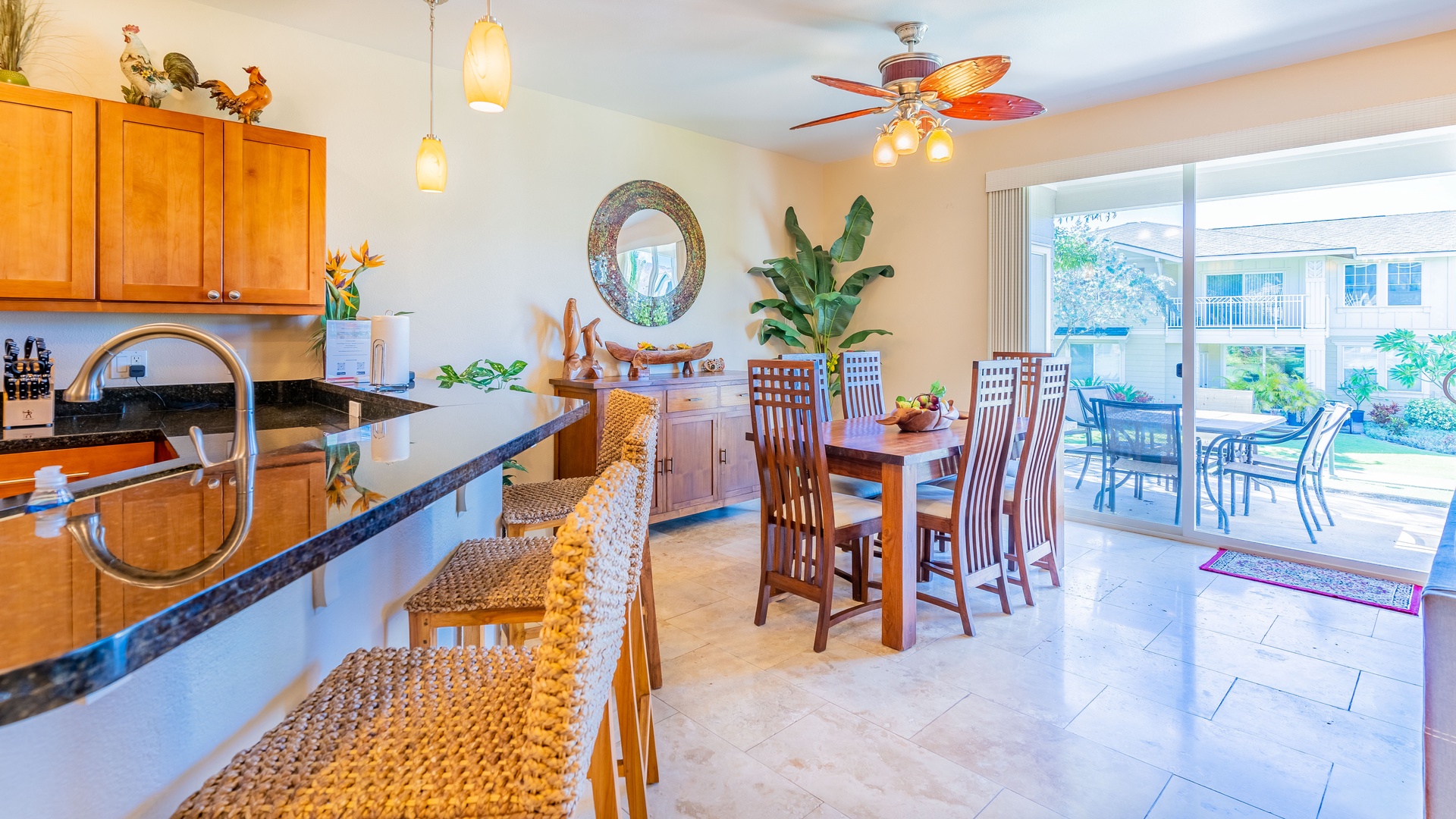 Kapolei Vacation Rentals, Ko Olina Kai 1033C - Enjoy indoor / outdoor dining with the formal dining area and the lanai.