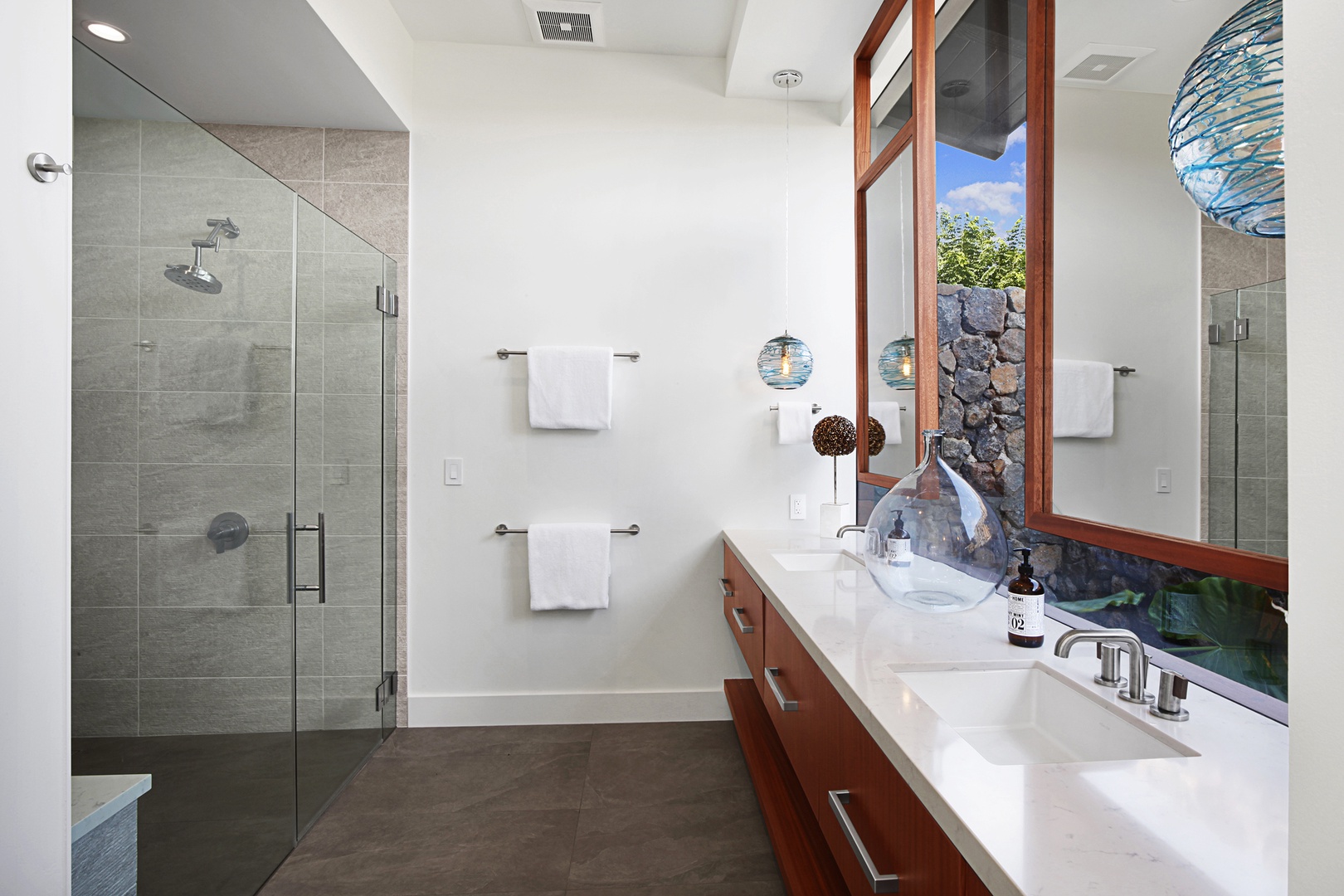 Koloa Vacation Rentals, Hale Pomaika'i Mau - Primary bathroom