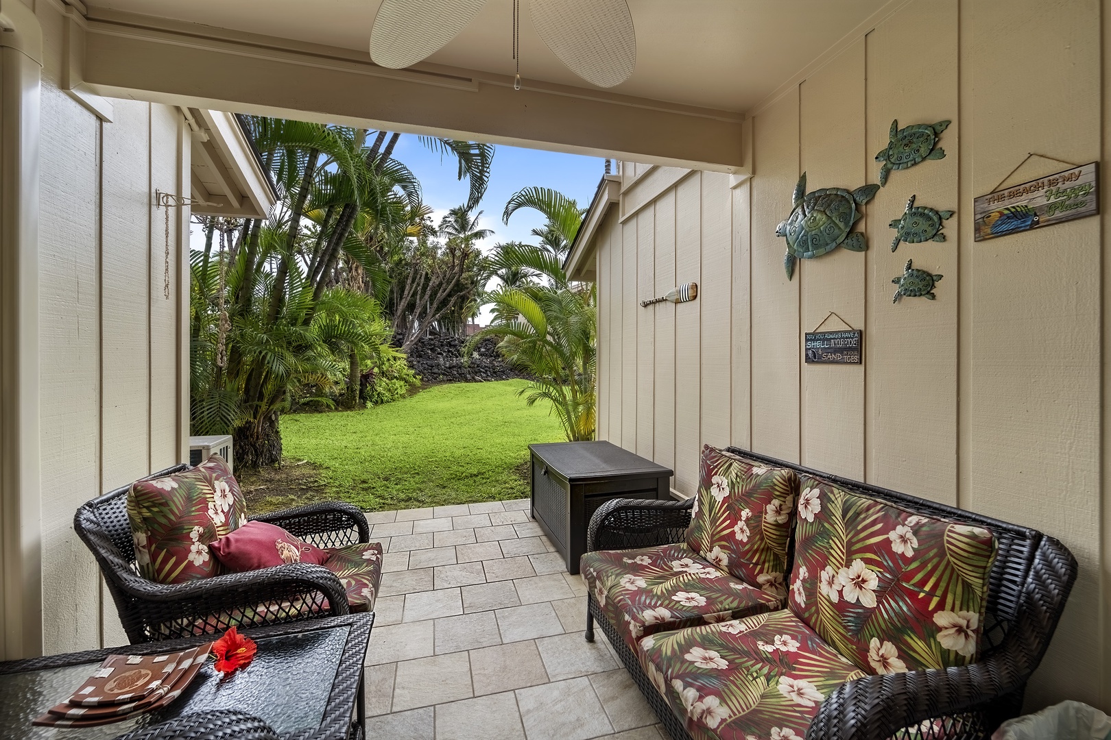 Kailua Kona Vacation Rentals, Keauhou Kona Surf & Racquet #48 - Common area out in front of the condo where you can go for your morning walk!