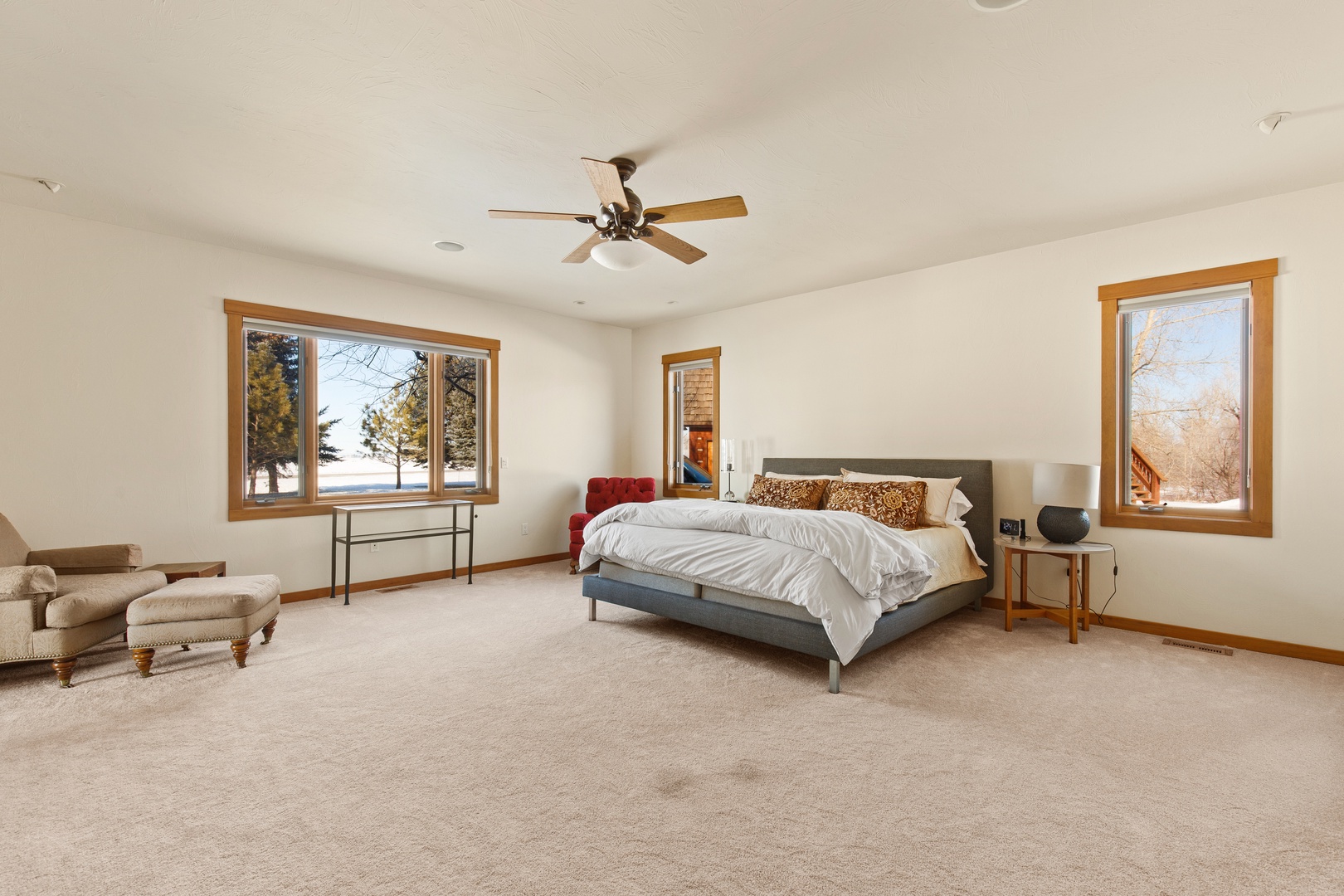 Bozeman Vacation Rentals, The Woodland Oasis - Bedroom #3 with King bed