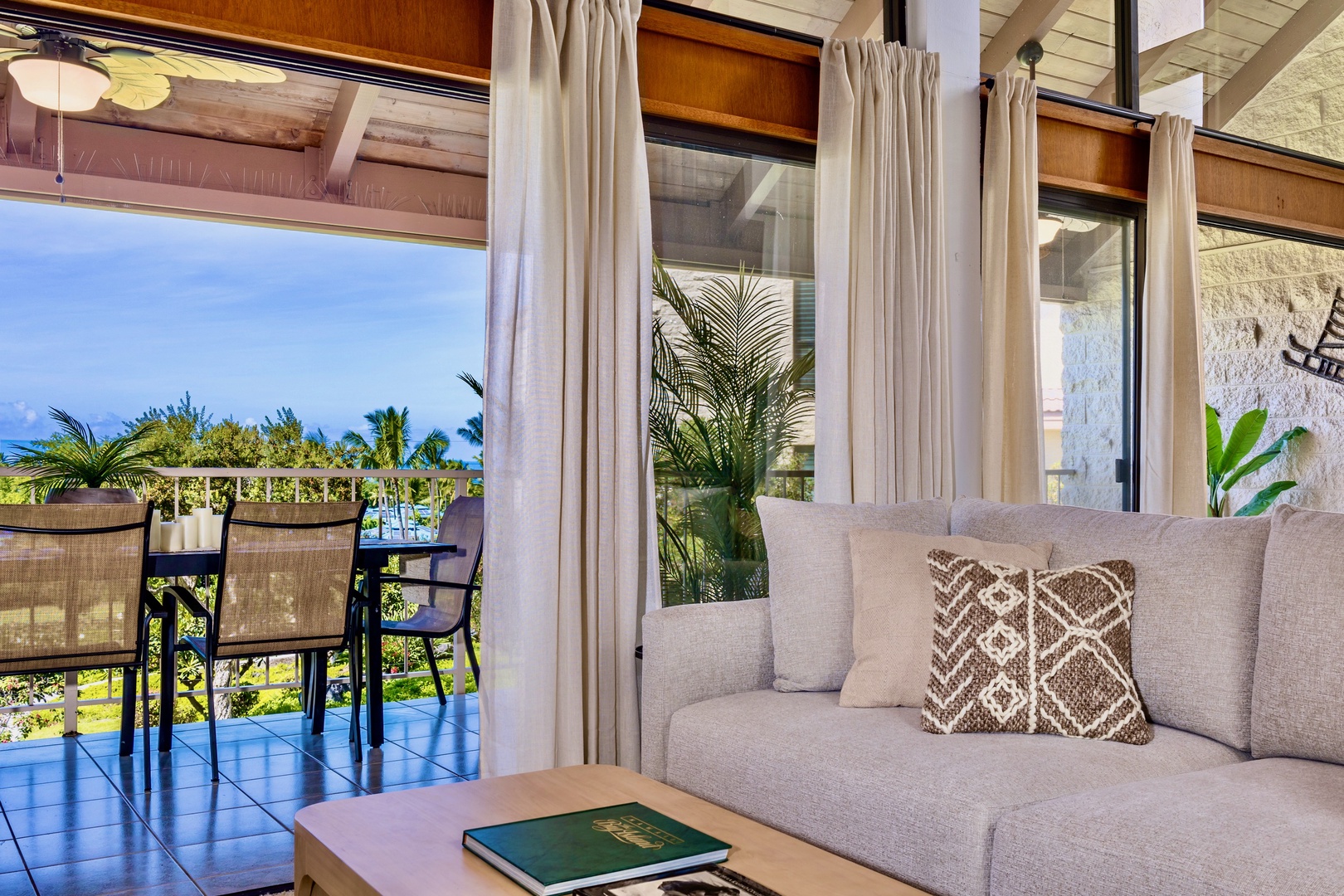 Kailua Kona Vacation Rentals, Keauhou Kai C301 - Grab the lanai seat that faces out, a view everyone can enjoy.