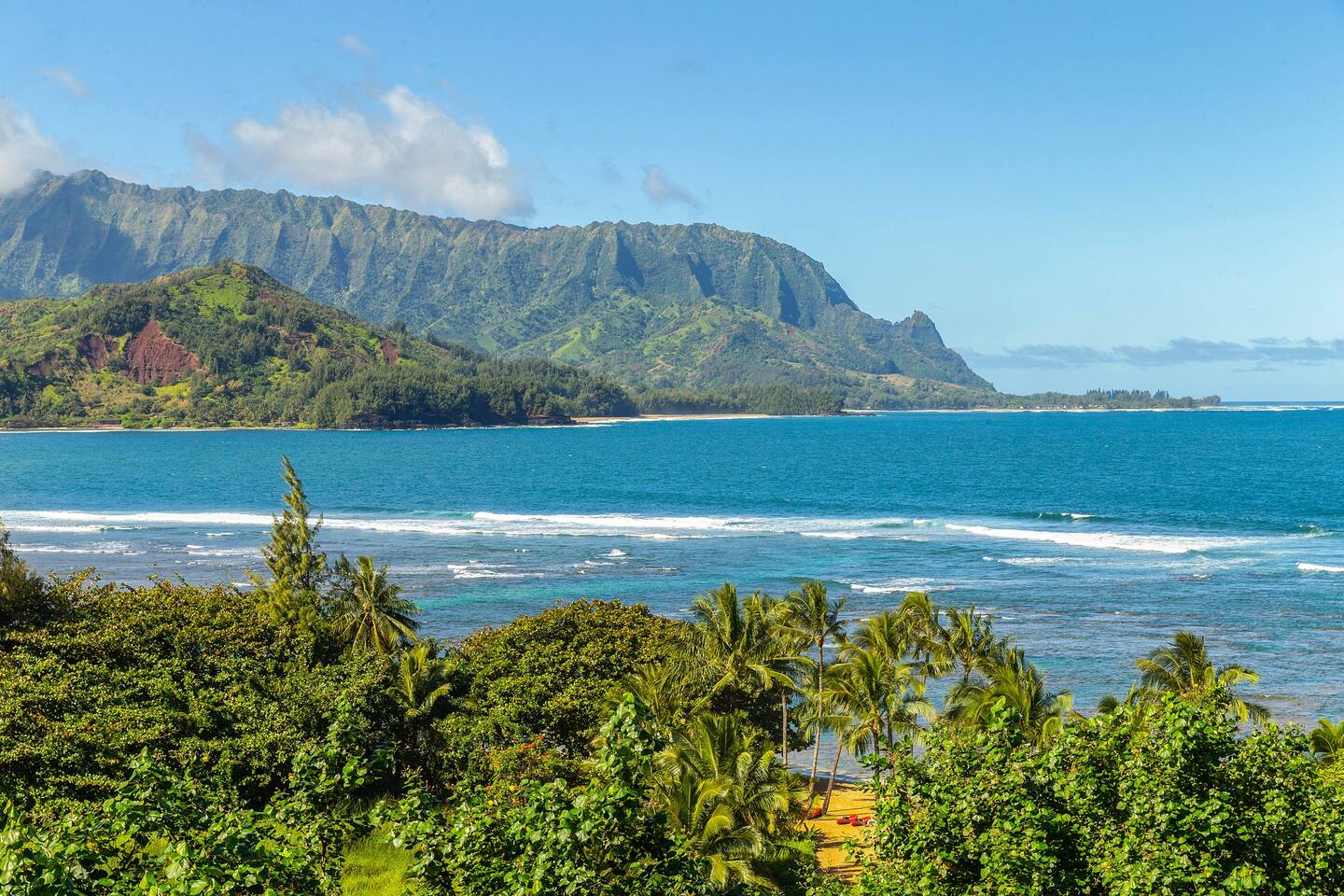 Princeville Vacation Rentals, Hanalei Bay Resort 4302 - Enjoy the island breeze and the view of Hanalei Bay.