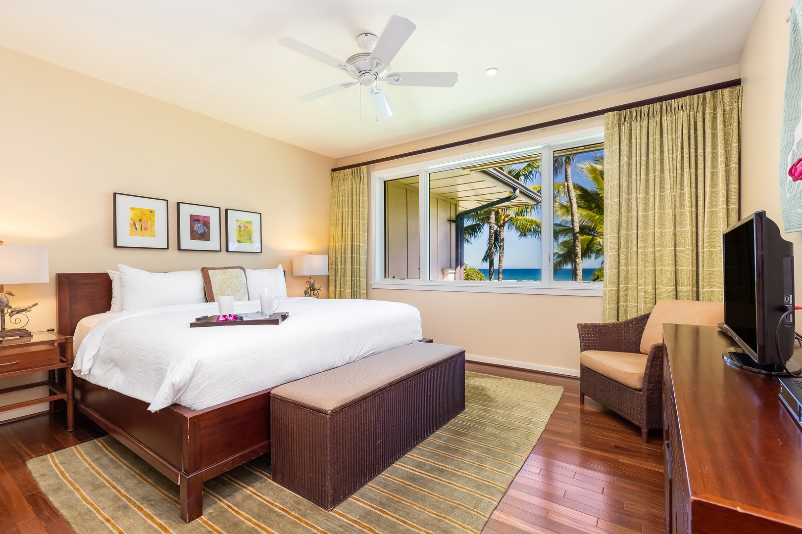 Kahuku Vacation Rentals, Turtle Bay Villas 304 - Third bedroom