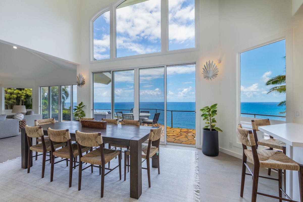 Princeville Vacation Rentals, Honu Awa - Each of the common areas has a bright and airy feel, with high ceilings and amazing ocean vistas.