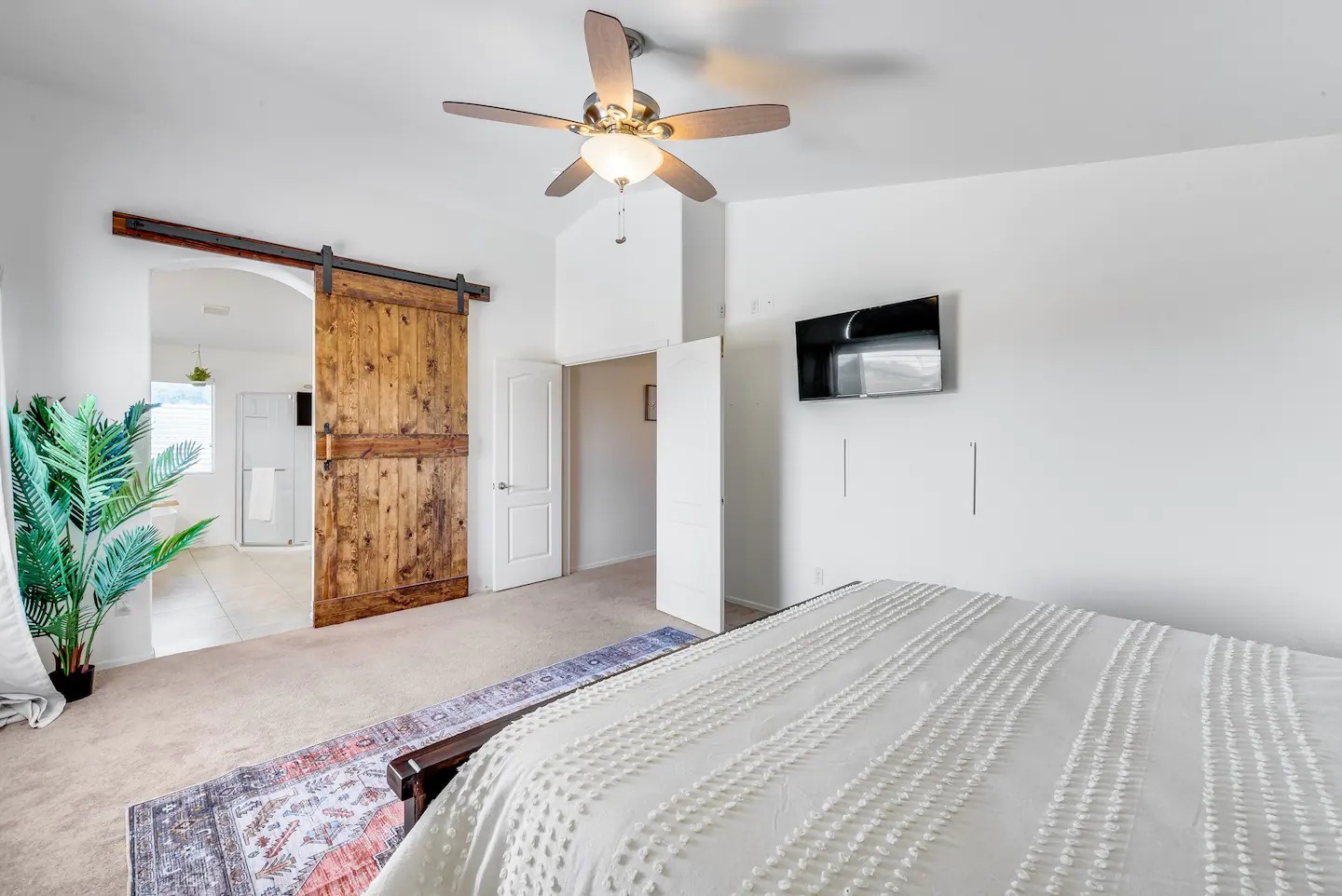 Peoria Vacation Rentals, Cherry Hills - Barn door separates bedroom from ensuite bathroom