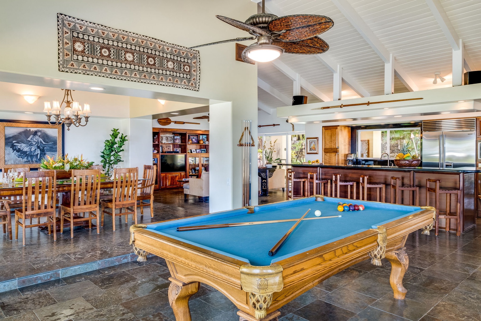 Kailua Kona Vacation Rentals, Kona Beach Bungalows** - Challenge your friends to a game on the Moana Hale Great Room's sleek pool table.