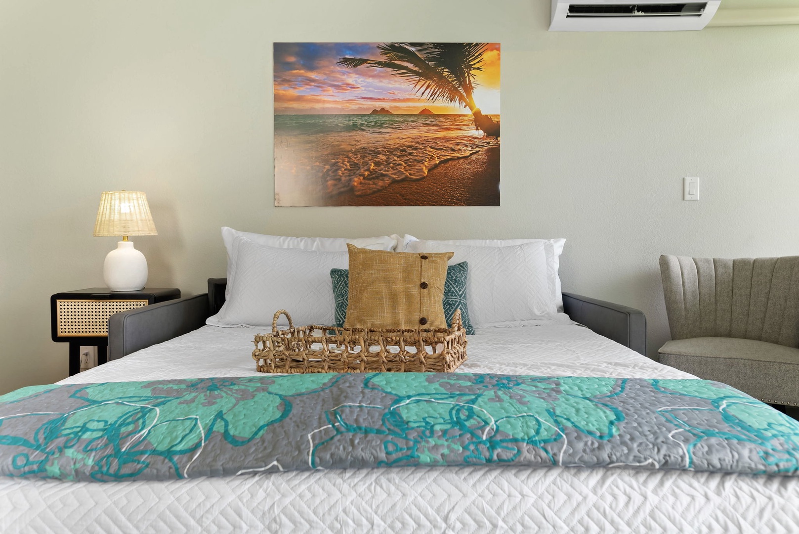 Kahuku Vacation Rentals, Turtle Bay's Kuilima Estates West #104 - This queen sleeper sofa sleeps 2
