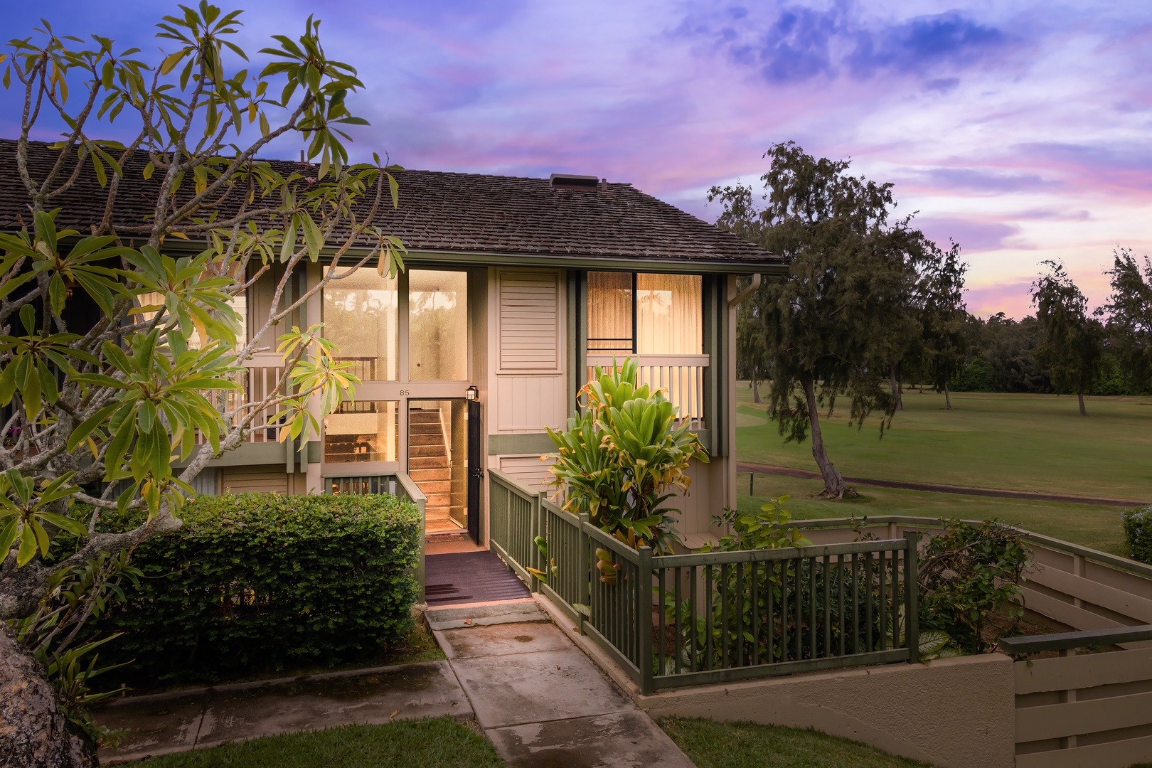 Kahuku Vacation Rentals, Kuilima Estates West #85 - Your vacation awaits at this beautifully remodeled corner unit