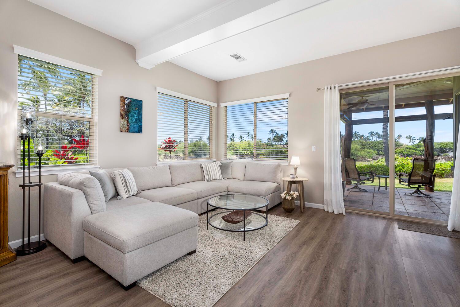 Kamuela Vacation Rentals, Mauna Lani Fairways #902 - Newly updated and modern design with natural lighting and plush seating.