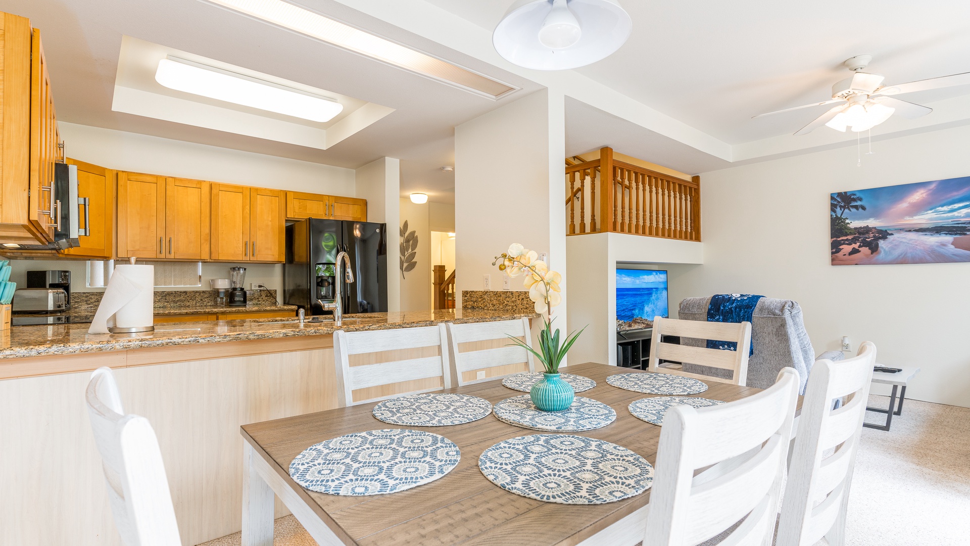 Kapolei Vacation Rentals, Fairways at Ko Olina 27H - The dining area for game night or a delightful meal.