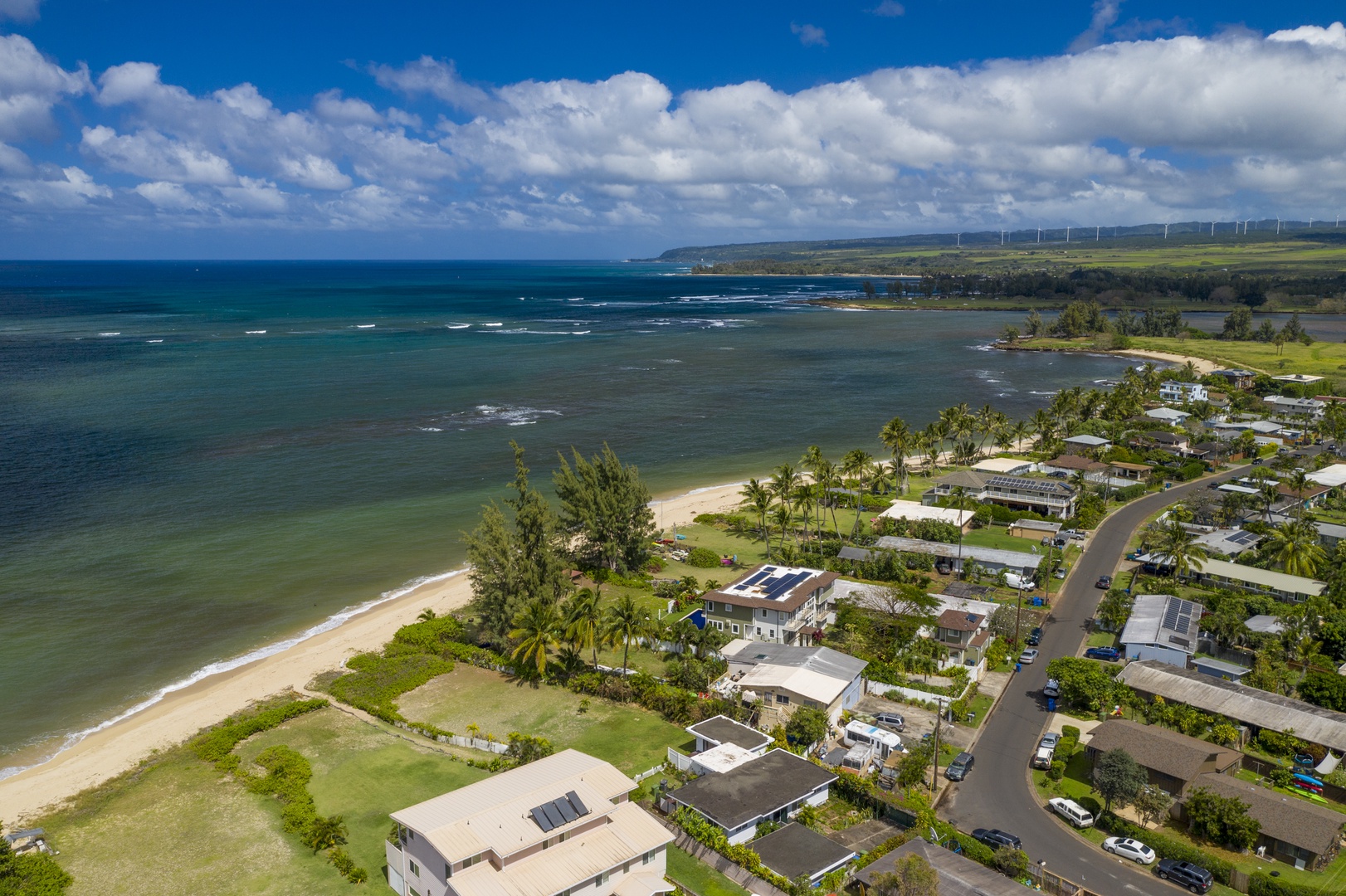 Waialua Vacation Rentals, Waialua Beachfront Getaway - A wider view of the neighborhood area.