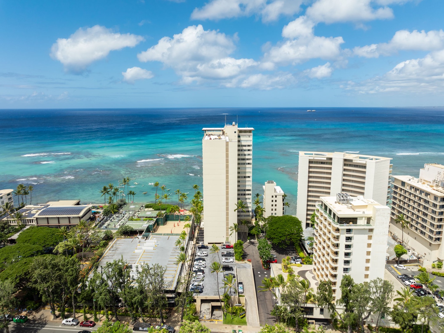 Honolulu Vacation Rentals, Colony Surf Luxe - An elevated view captures Colony Surf’s rare beachside setting—imagine waking to this every morning of your stay.