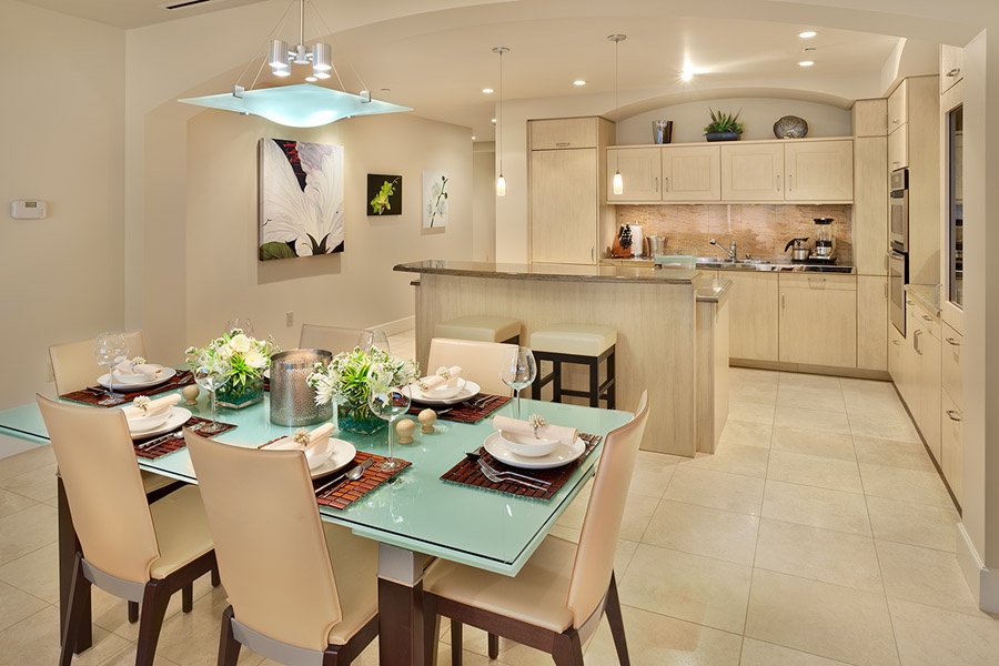 Wailea Vacation Rentals, Aqua Lani J305 at Wailea Beach Villas* - Indoor Dining Table Expands to Seat Six to Eight