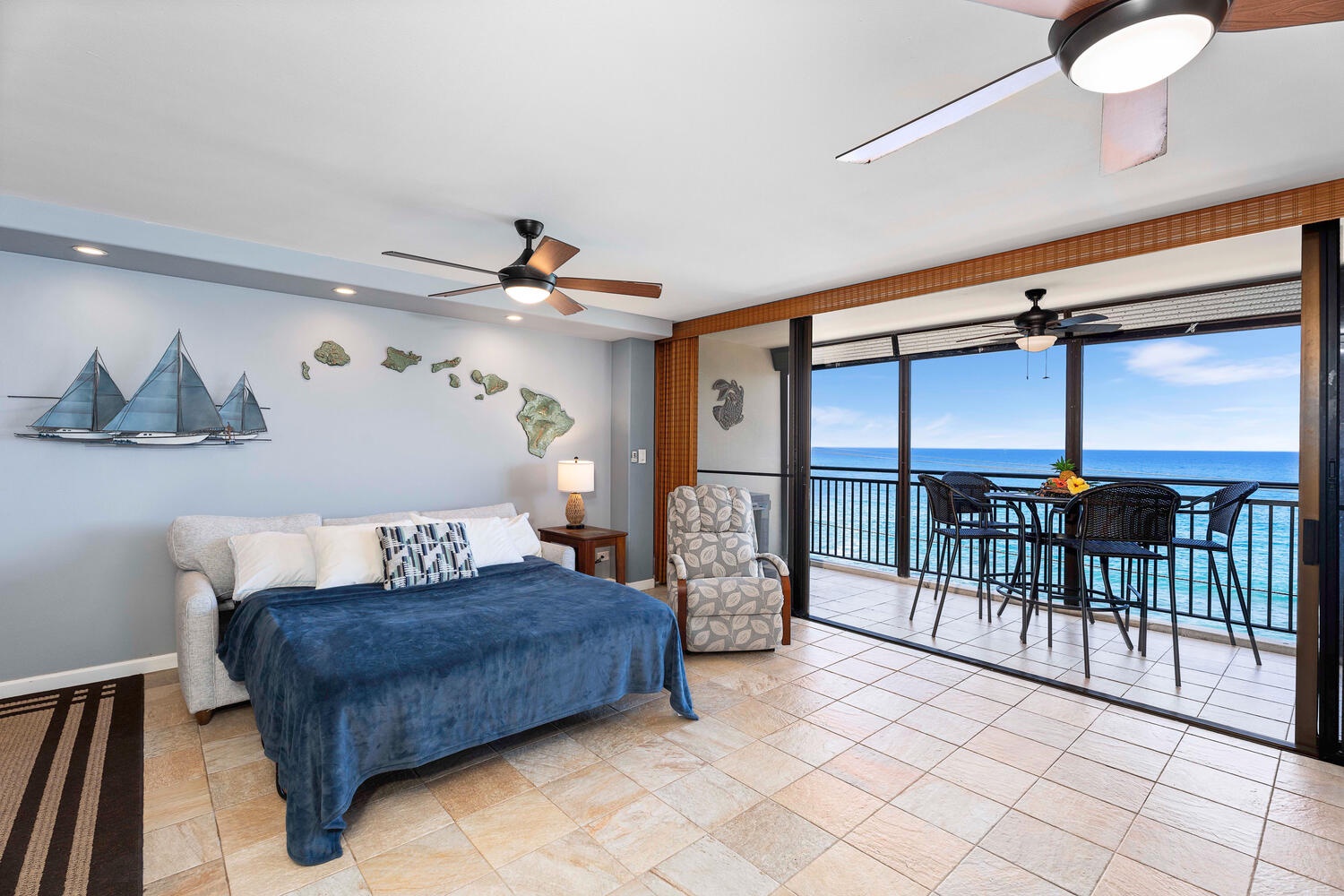 Kailua Kona Vacation Rentals, Kona Alii 403 - The converted sleeper sofa for extra sleeping.