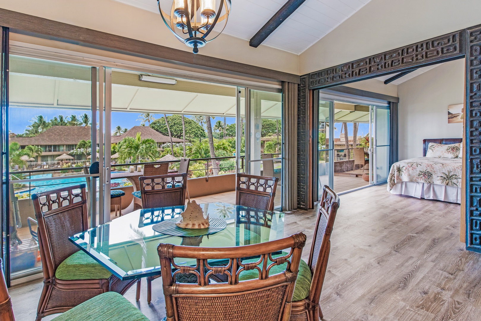 Lahaina Vacation Rentals, Maui Kaanapali Villas 292 - Seating for 6 in the brand new dining set