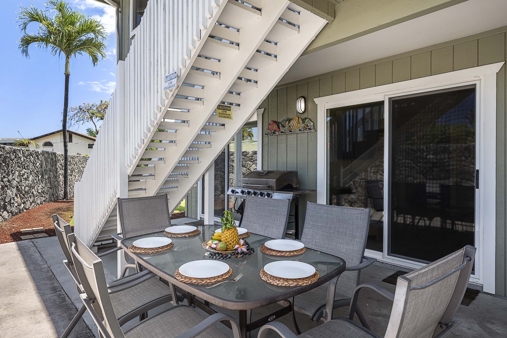 Kailua Kona Vacation Rentals, Hale A Kai - Lanai seating steps from the kitchen