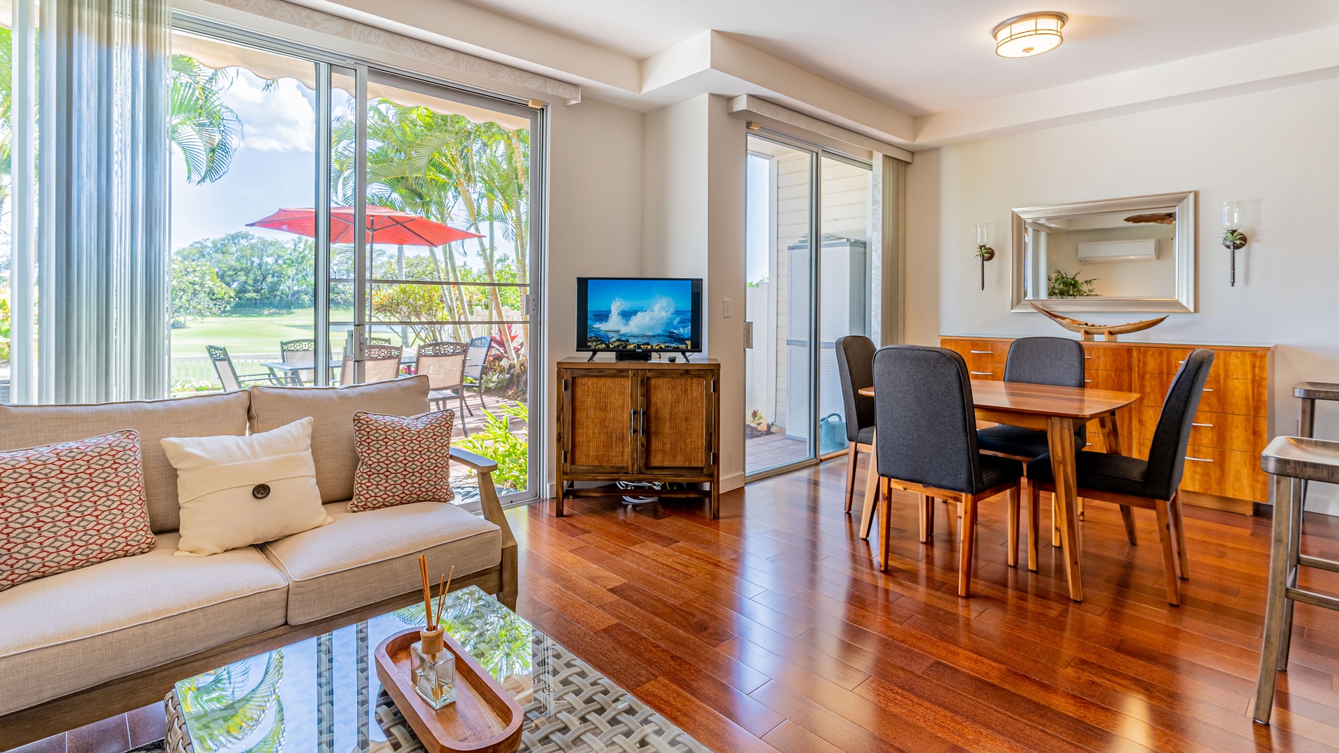 Kapolei Vacation Rentals, Fairways at Ko Olina 20G - Expansive space includes the kitchen, living and dining for entertaining.