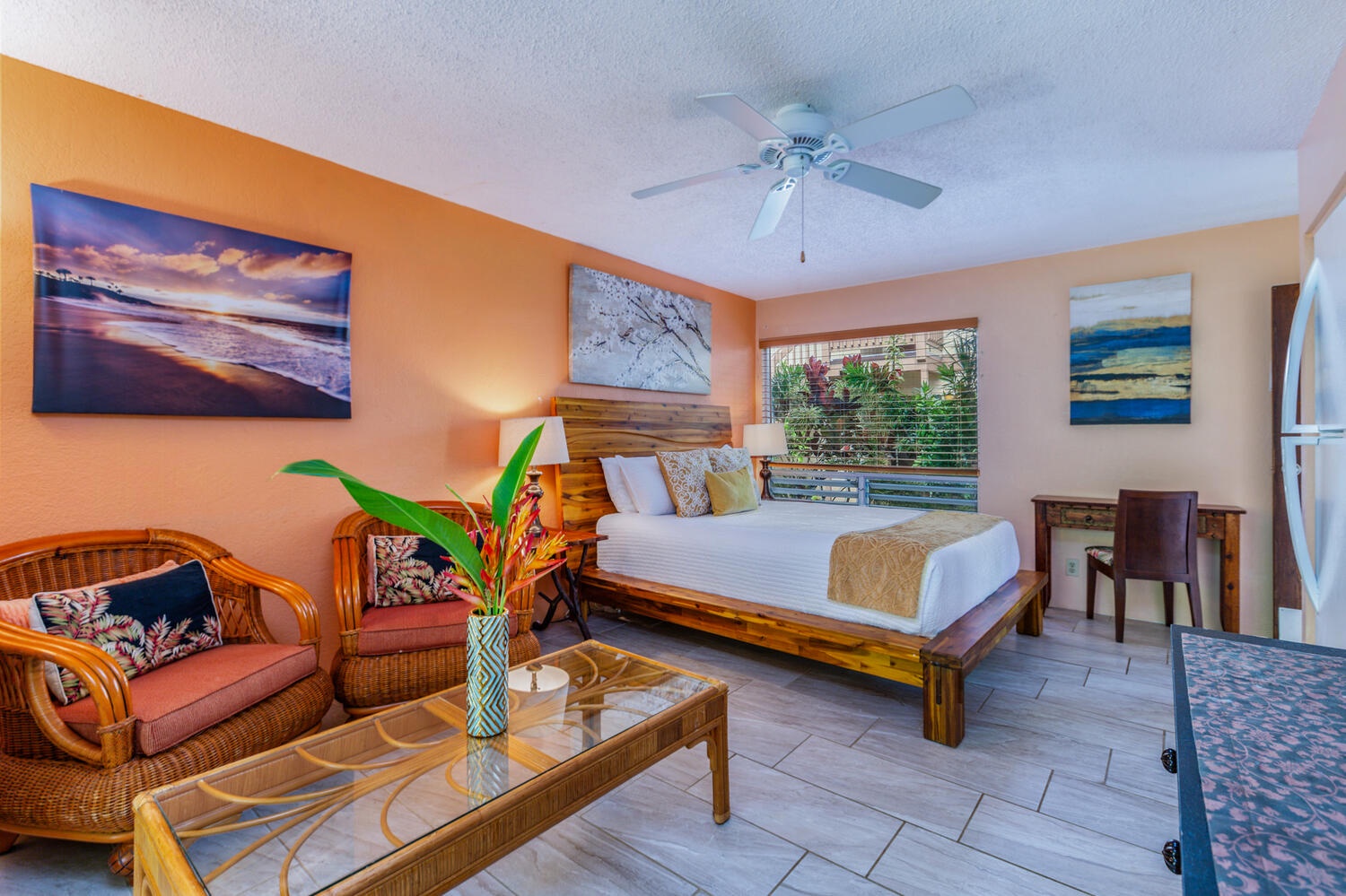 Princeville Vacation Rentals, Hideaway Haven Suite - Unwind in a romantic suite, thoughtfully designed for couples seeking a private and intimate retreat.